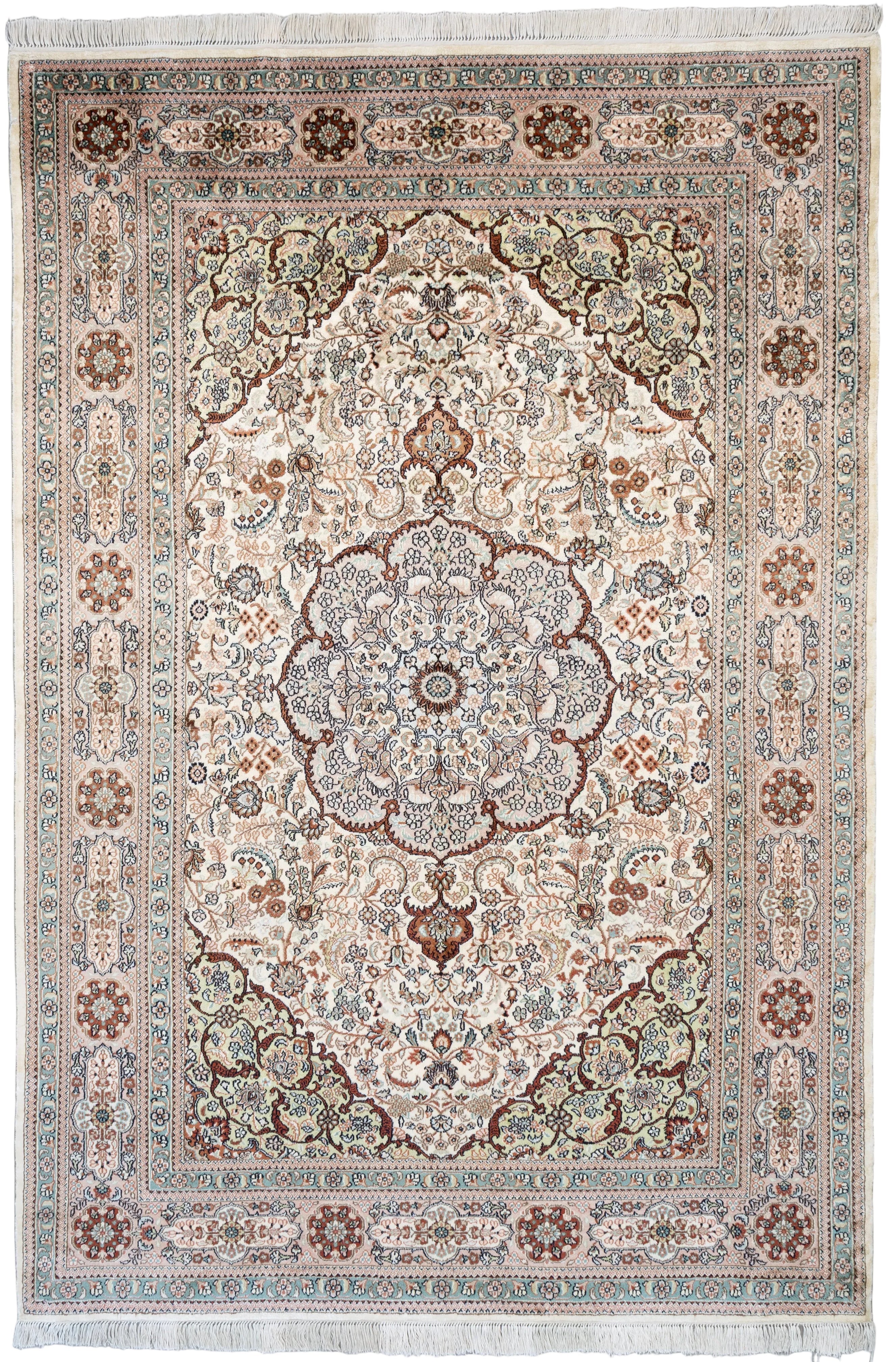 Fine China Silk 4'1" 6'