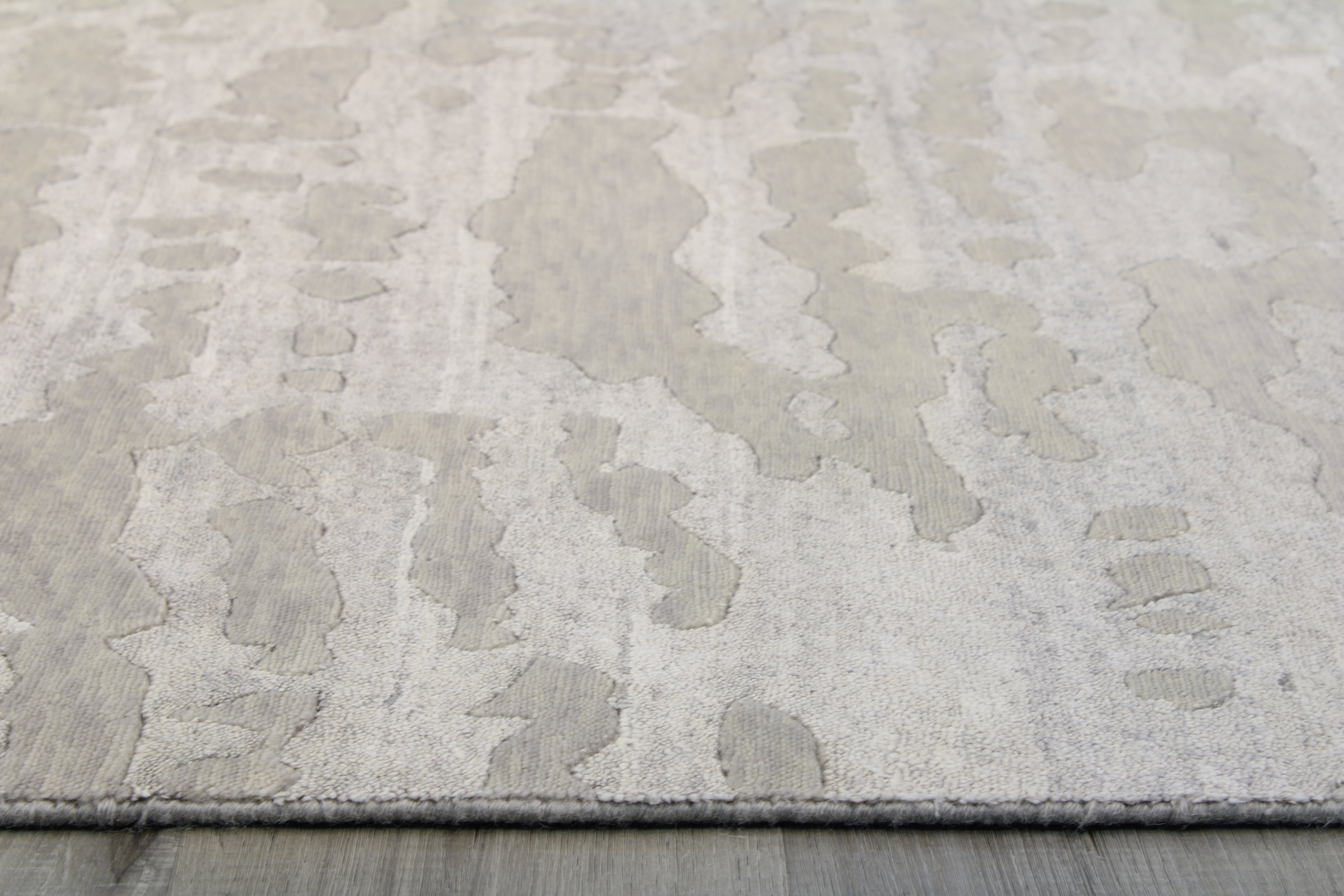 Indo Modern 8'1" x 10'4"