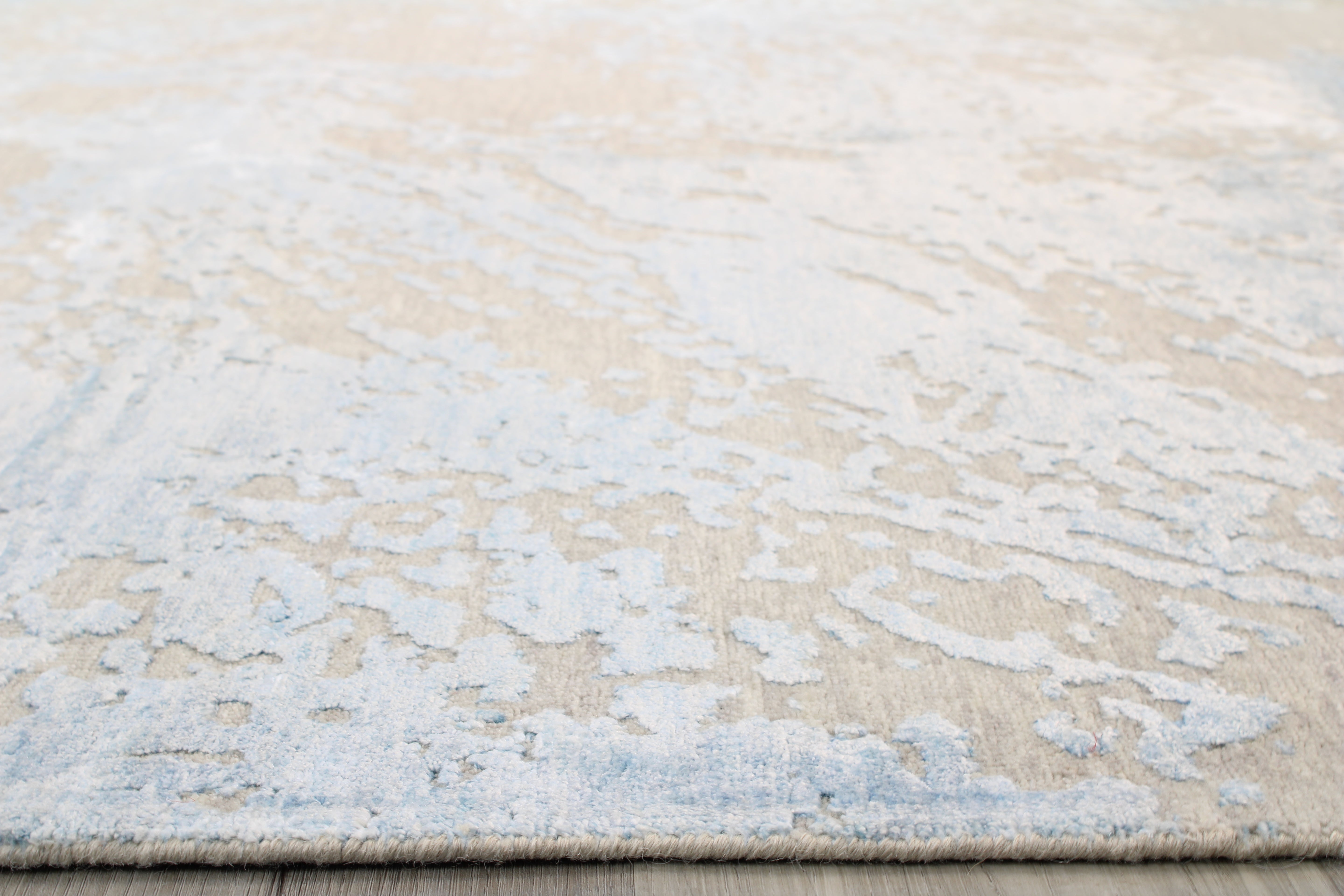 Indo Modern 8'1" x 10'1"