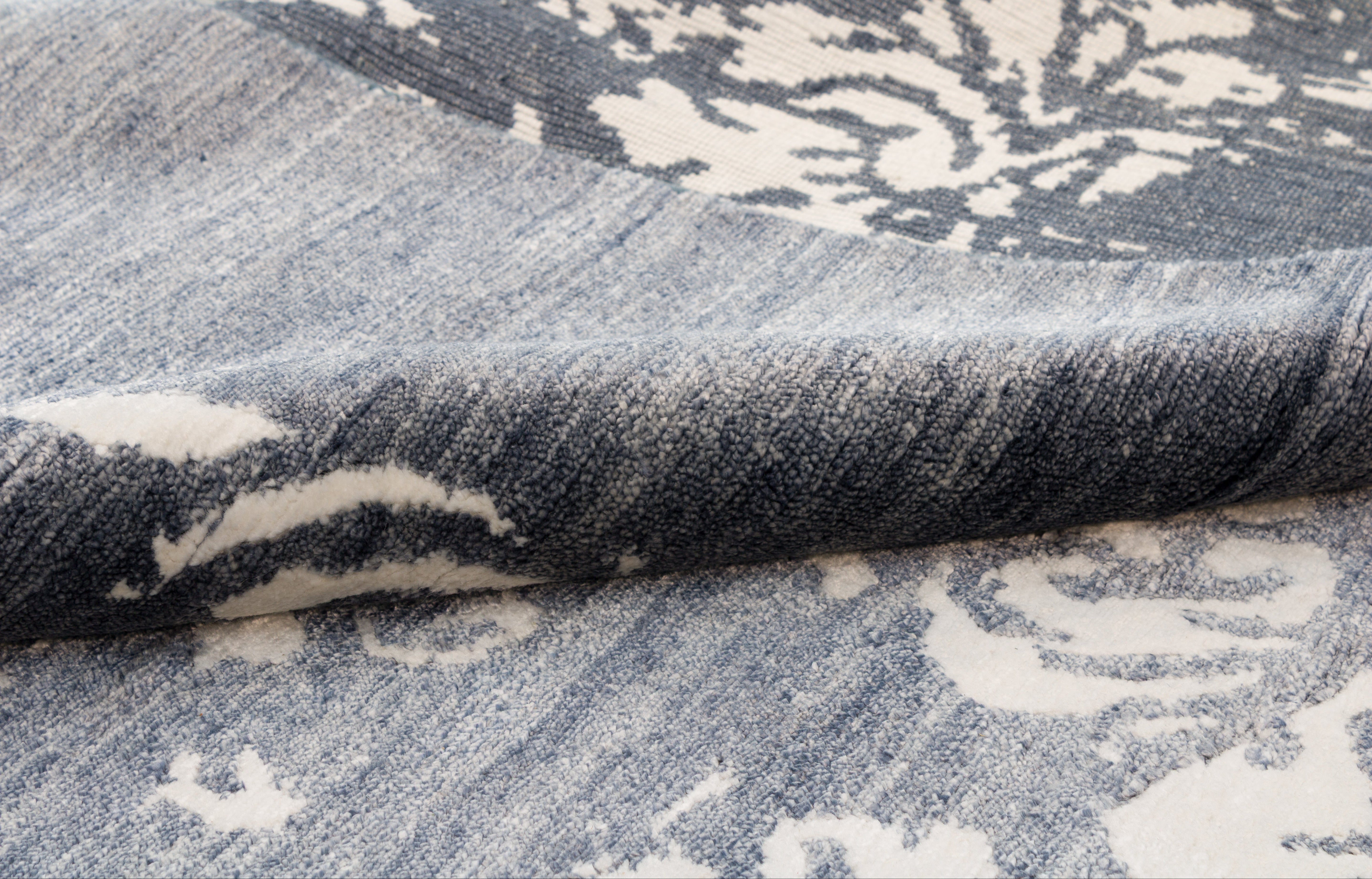 Indo Modern 9'1" x 12'1"