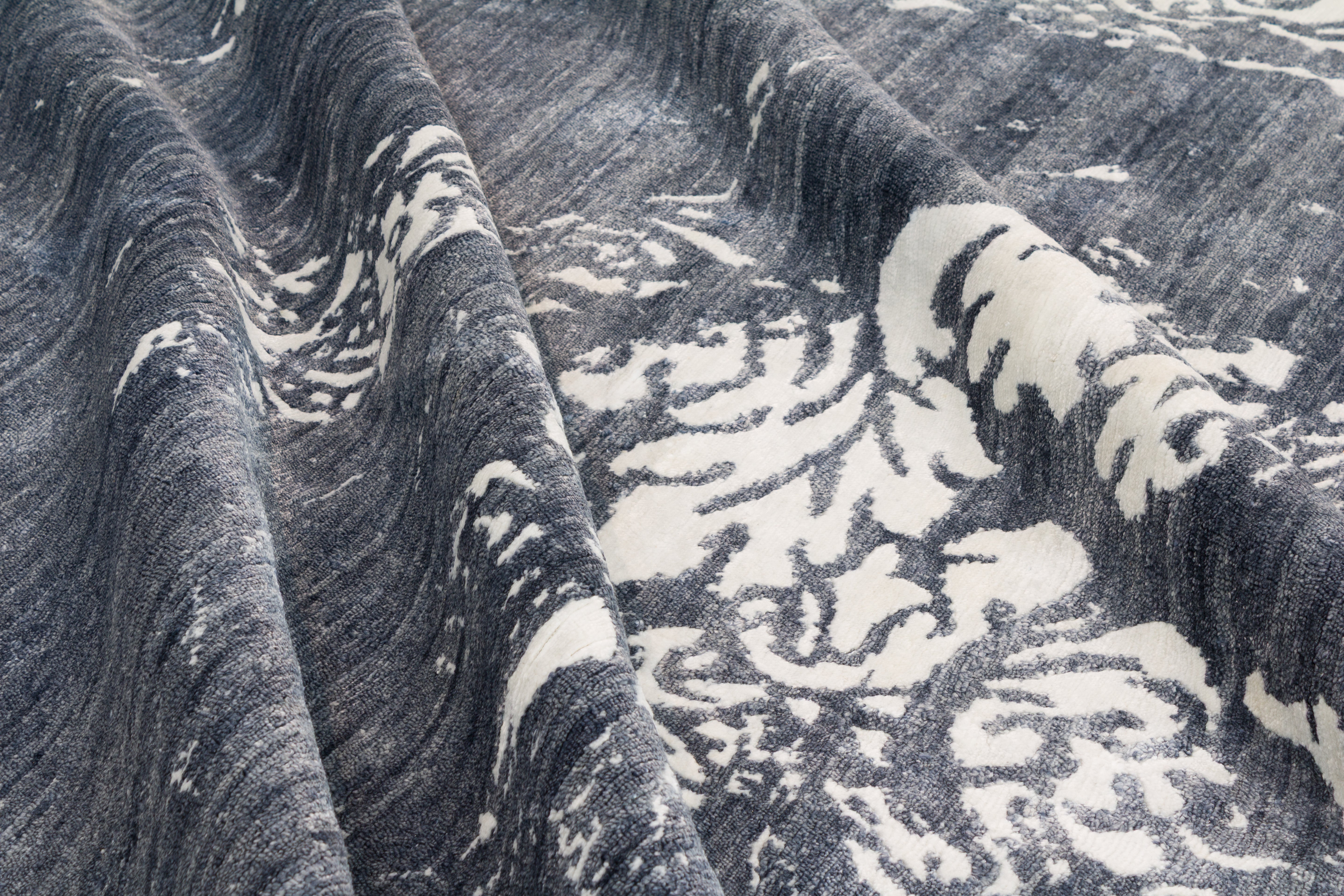 Indo Modern 9'1" x 12'1"