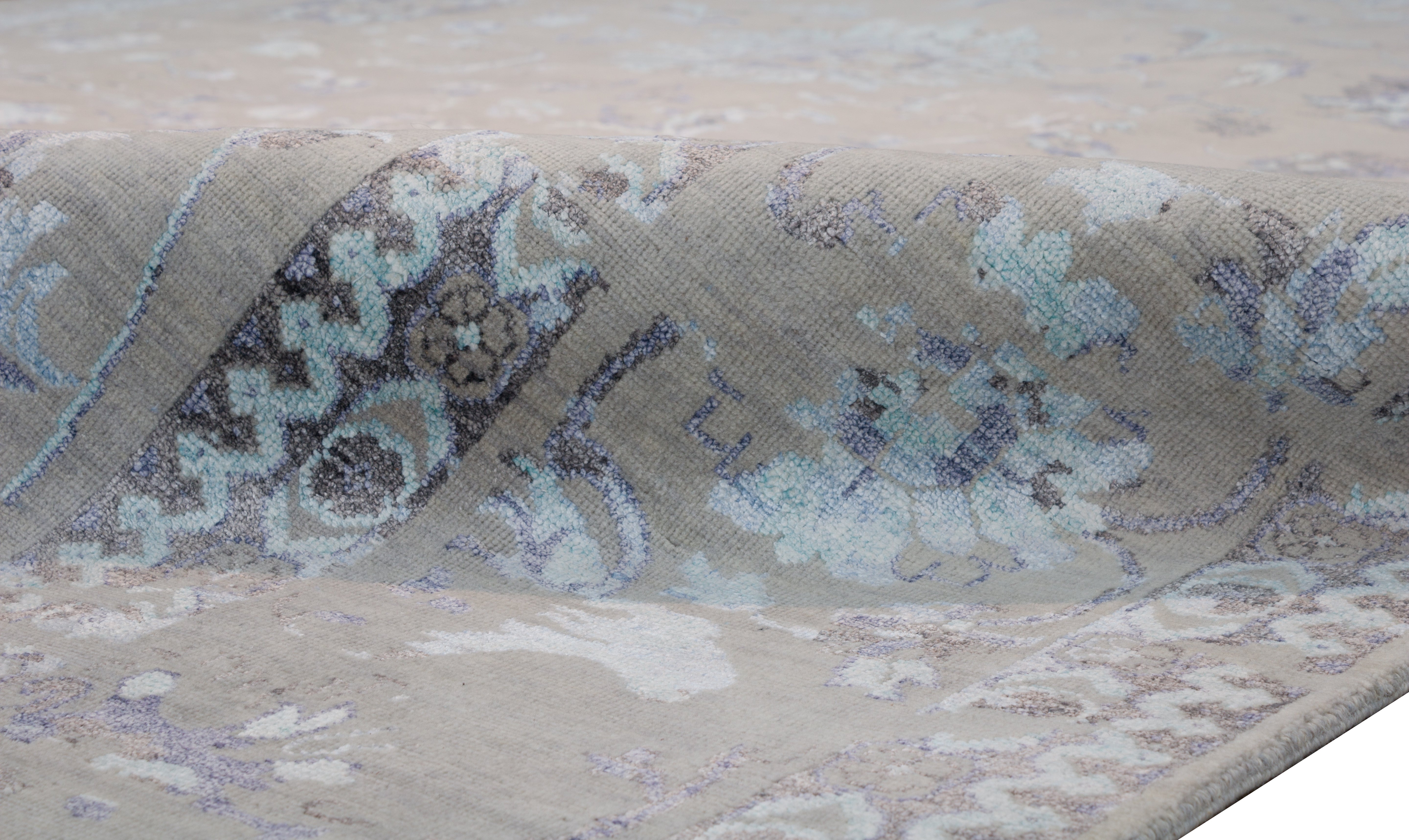 Indo Modern 9'2" x 11'10"