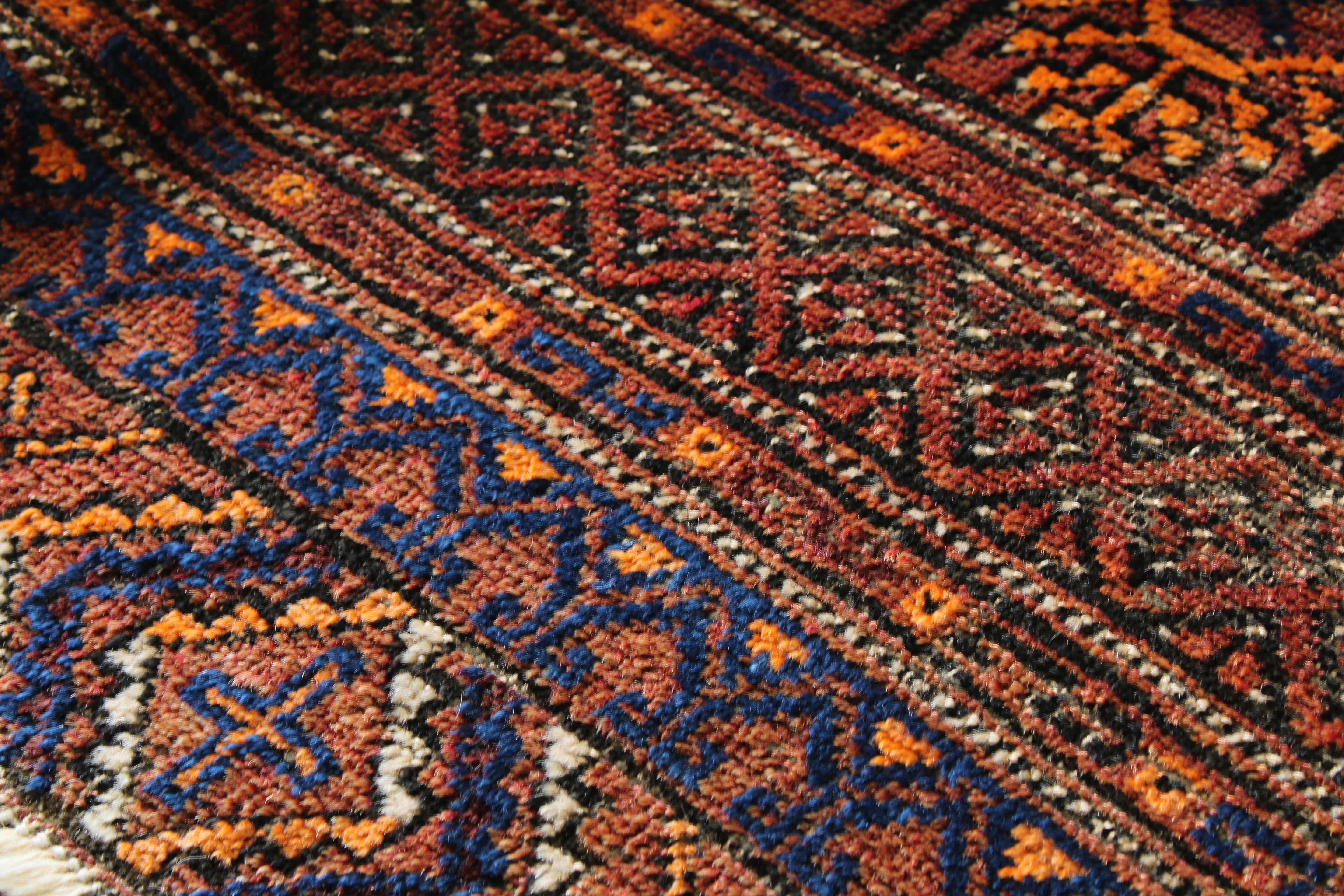 Afghan 3'9" x 6'8"