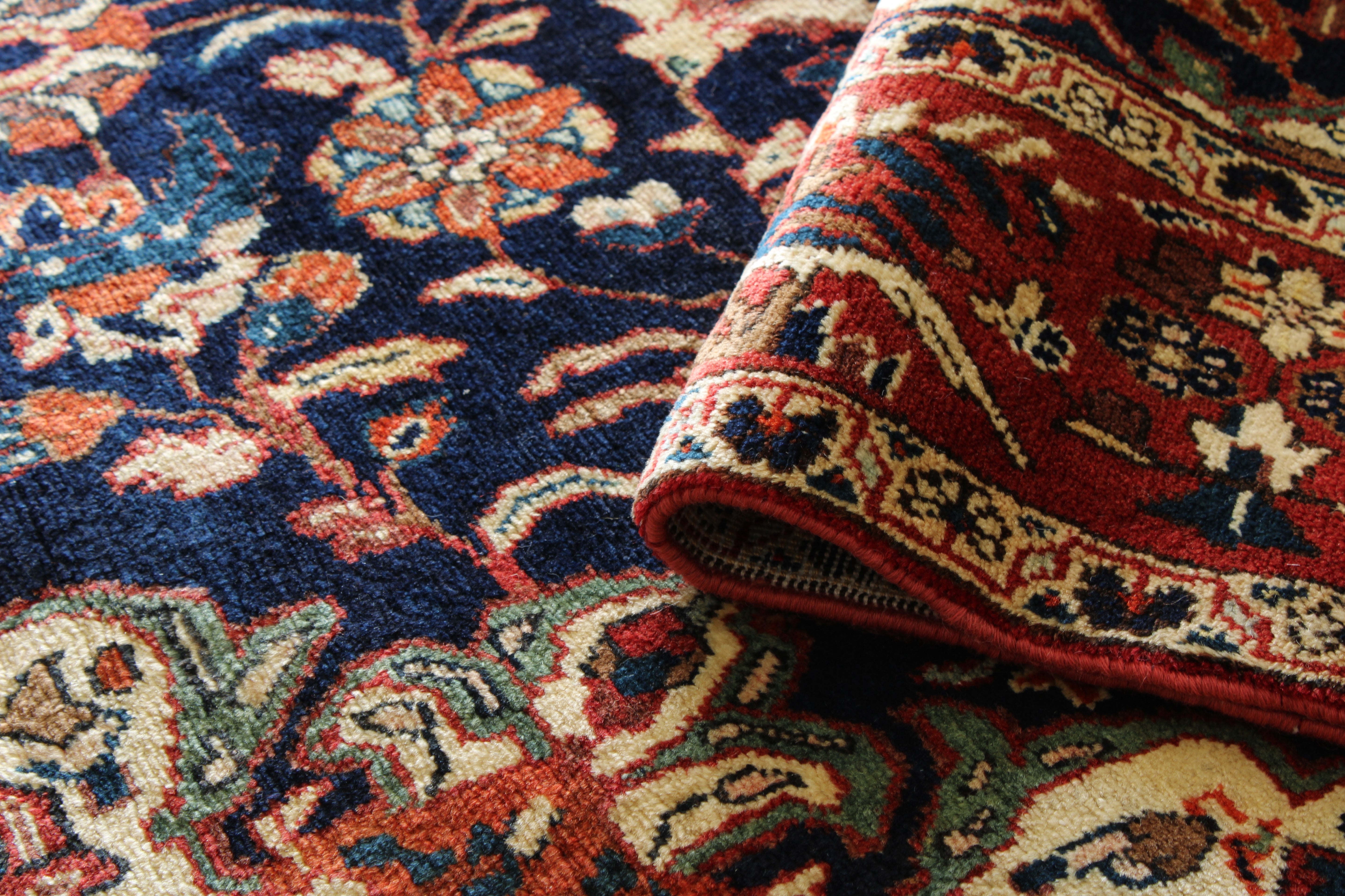 Persian 4'5" x 6'10"