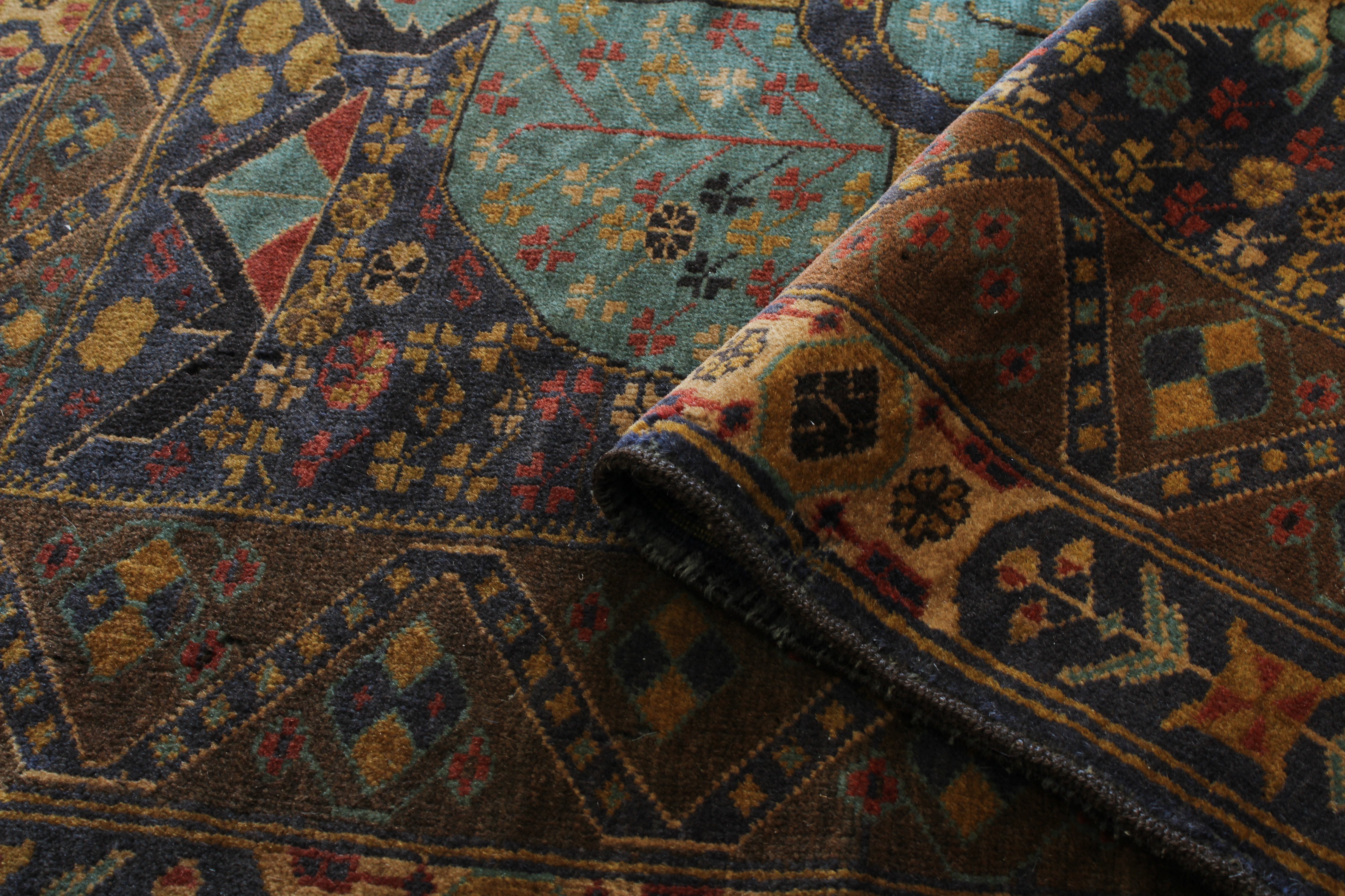 Persian Pictorial 3'9" x 6'8"