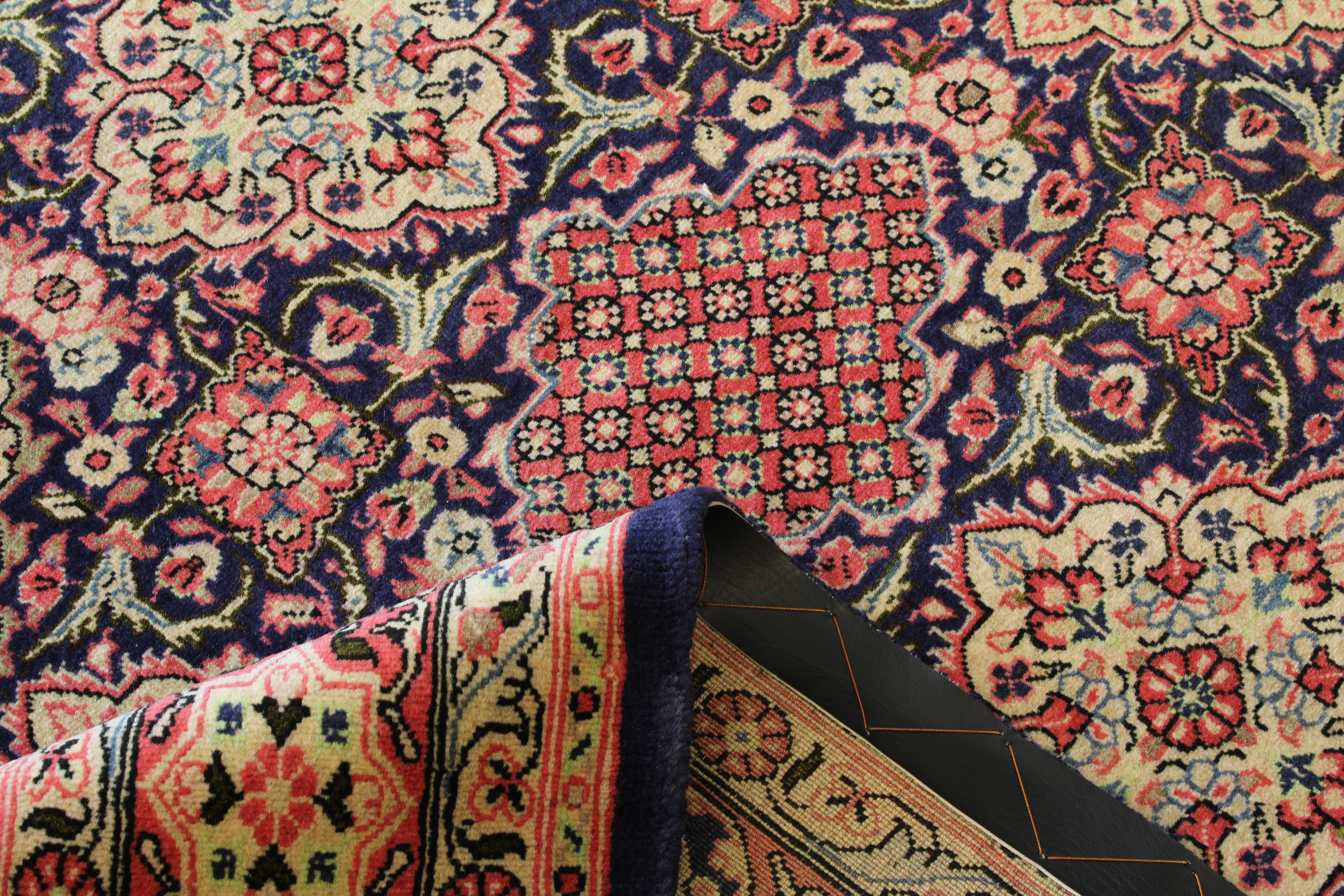 Persian 5'11" x 6'10"