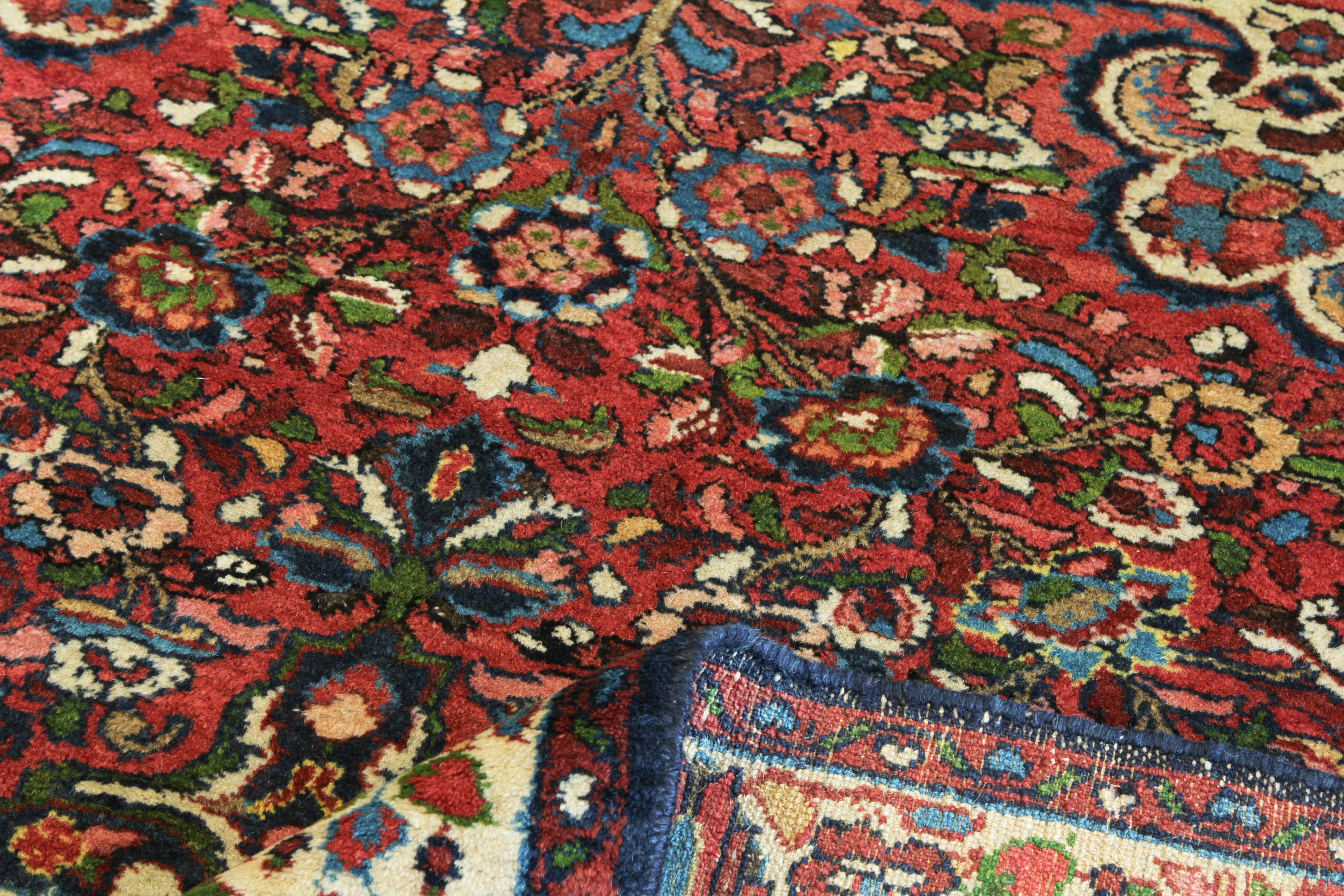 Persian Bakhtiari 4'7" x 6'9"