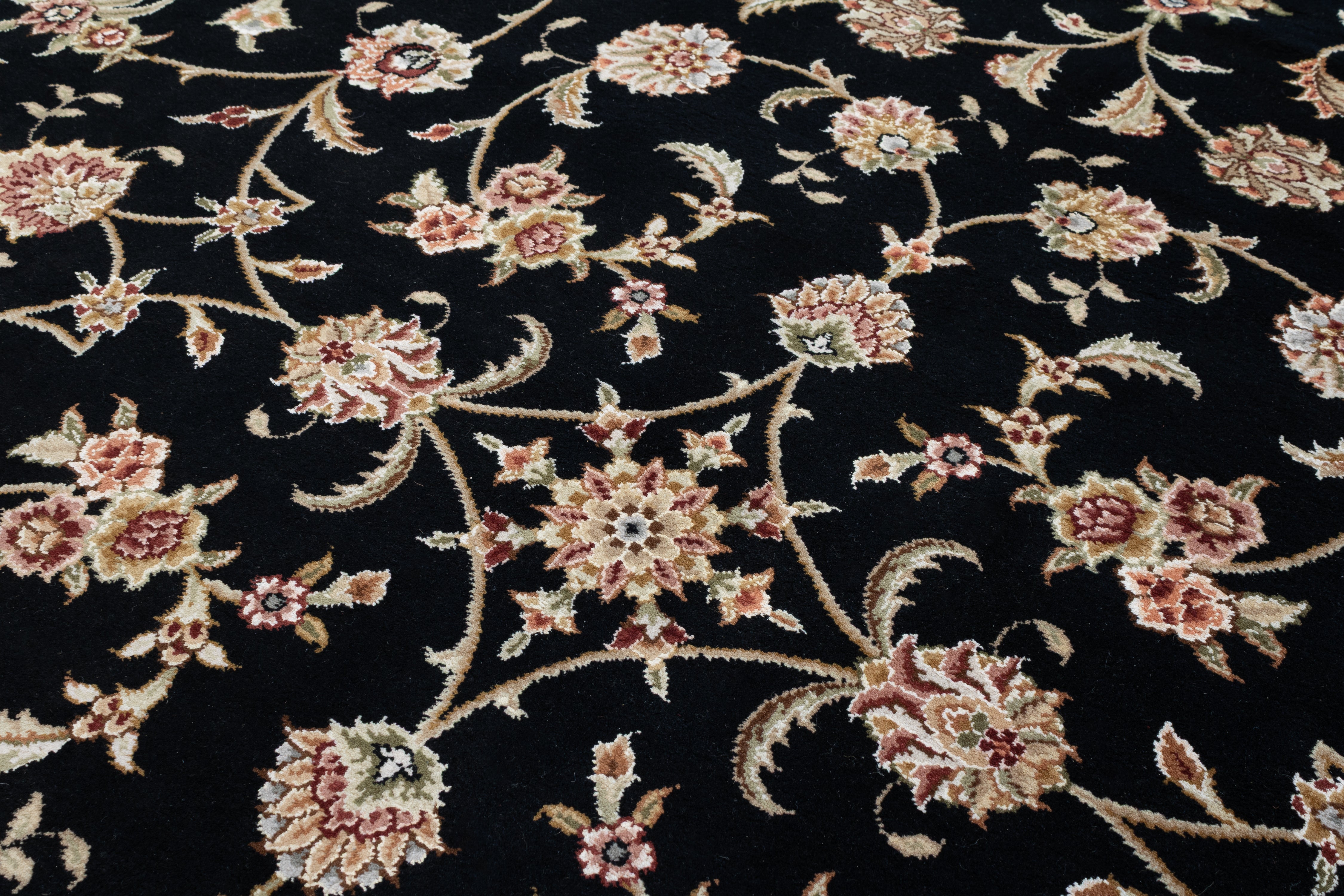 Sino Tabriz 8'9" x 11'9"
