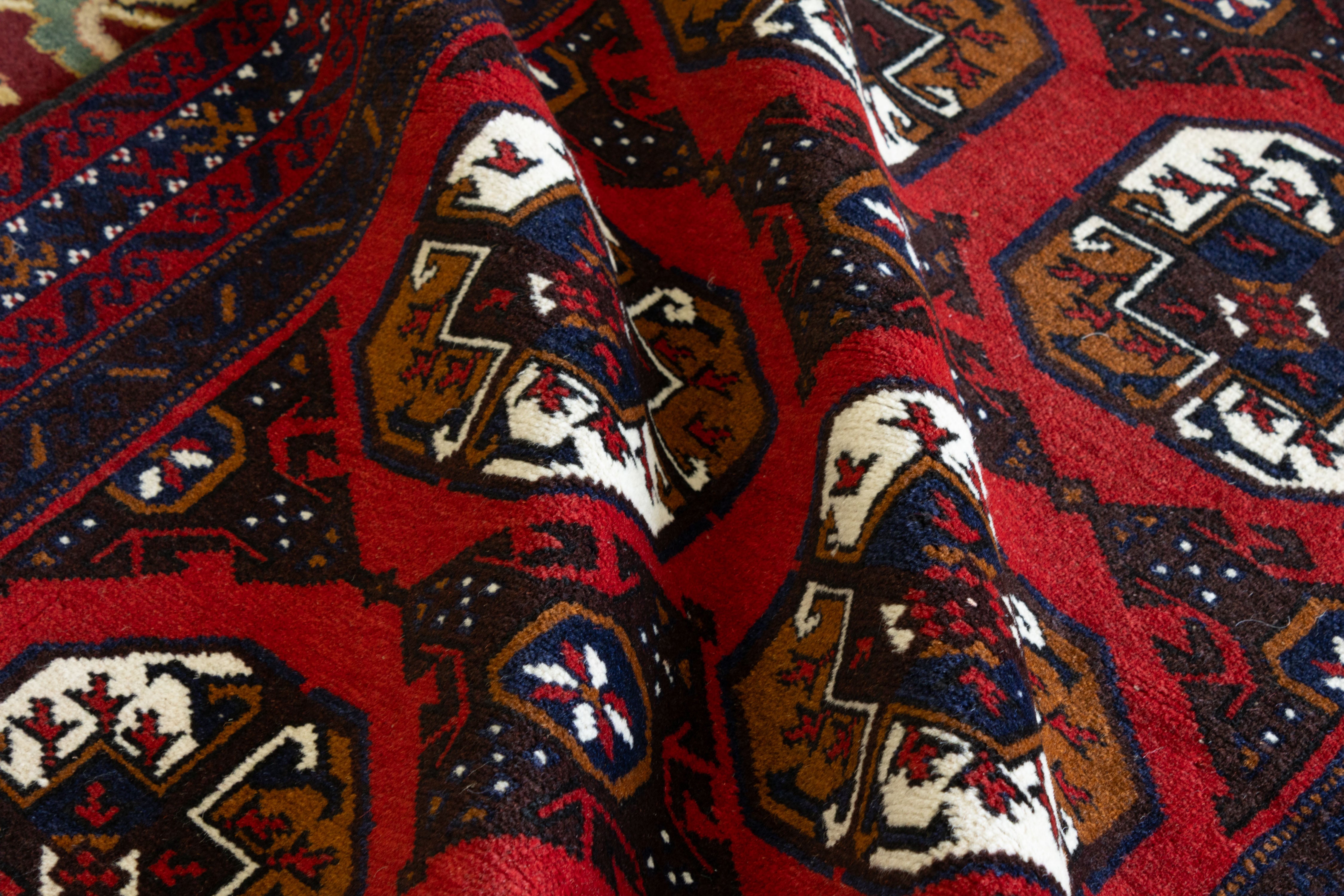 Pakistan Balouch 2'11" x 4'5"