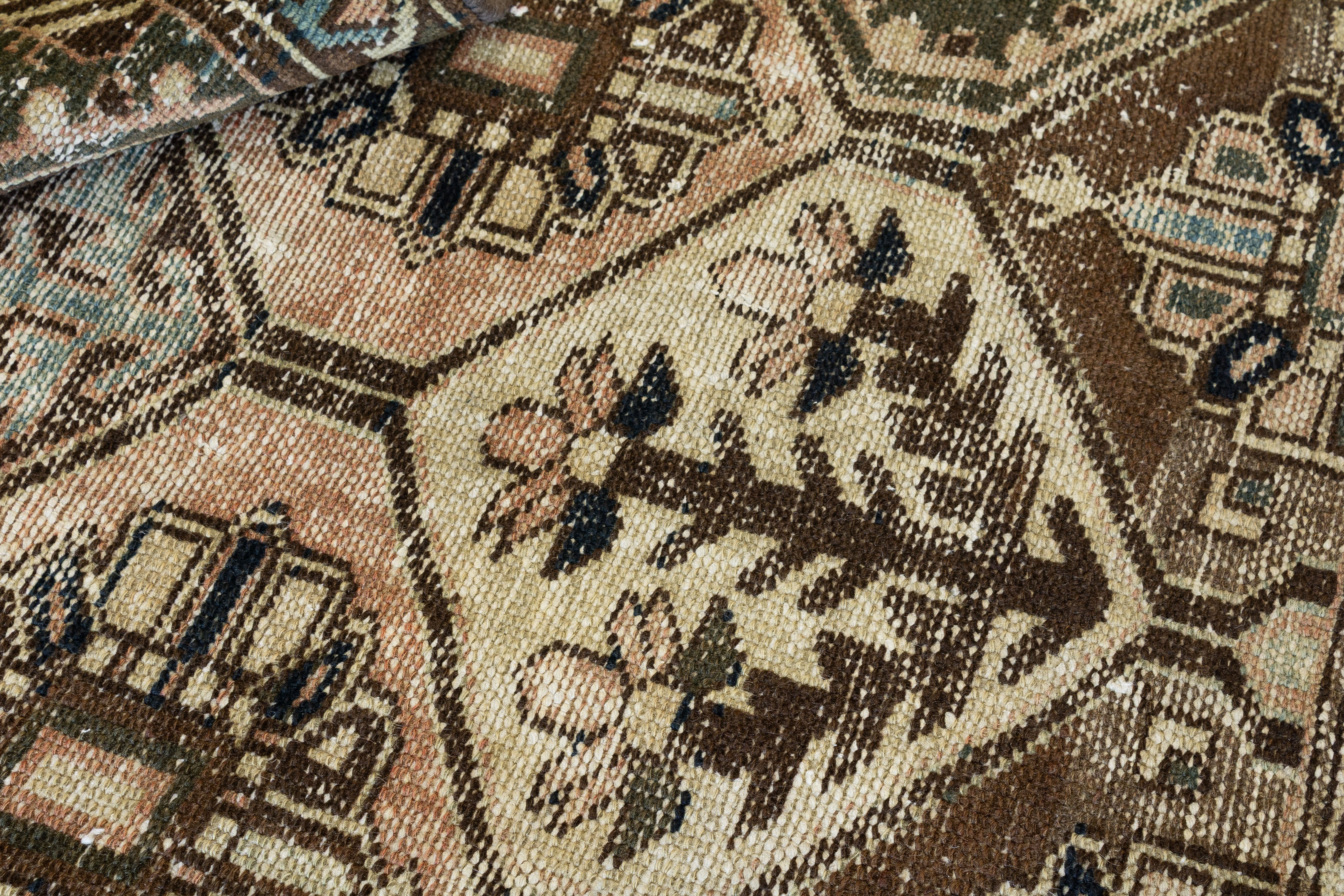 Vintage Bakhtiari 3'4" x 4'6"
