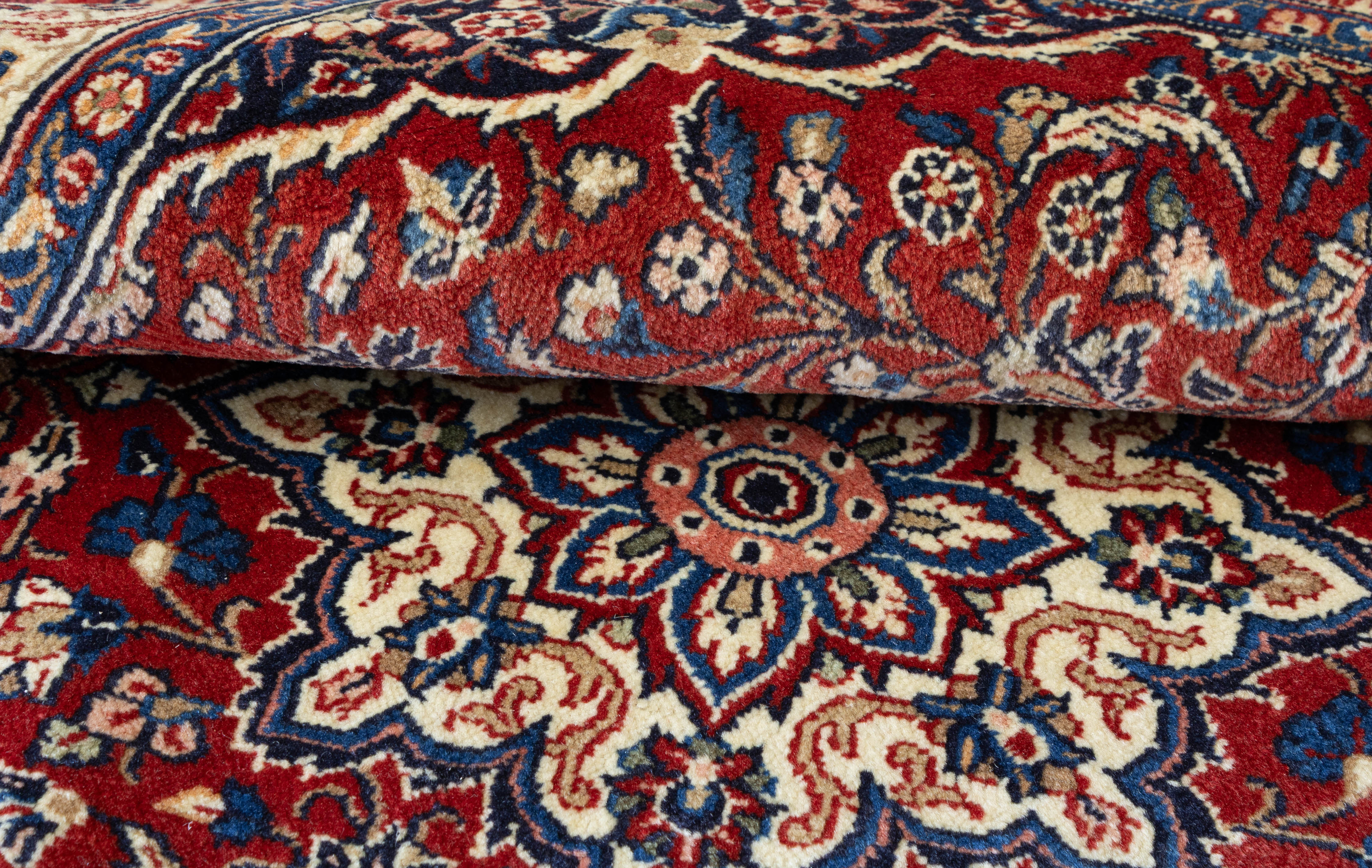 Persian Sarouk 3'5" x 5'
