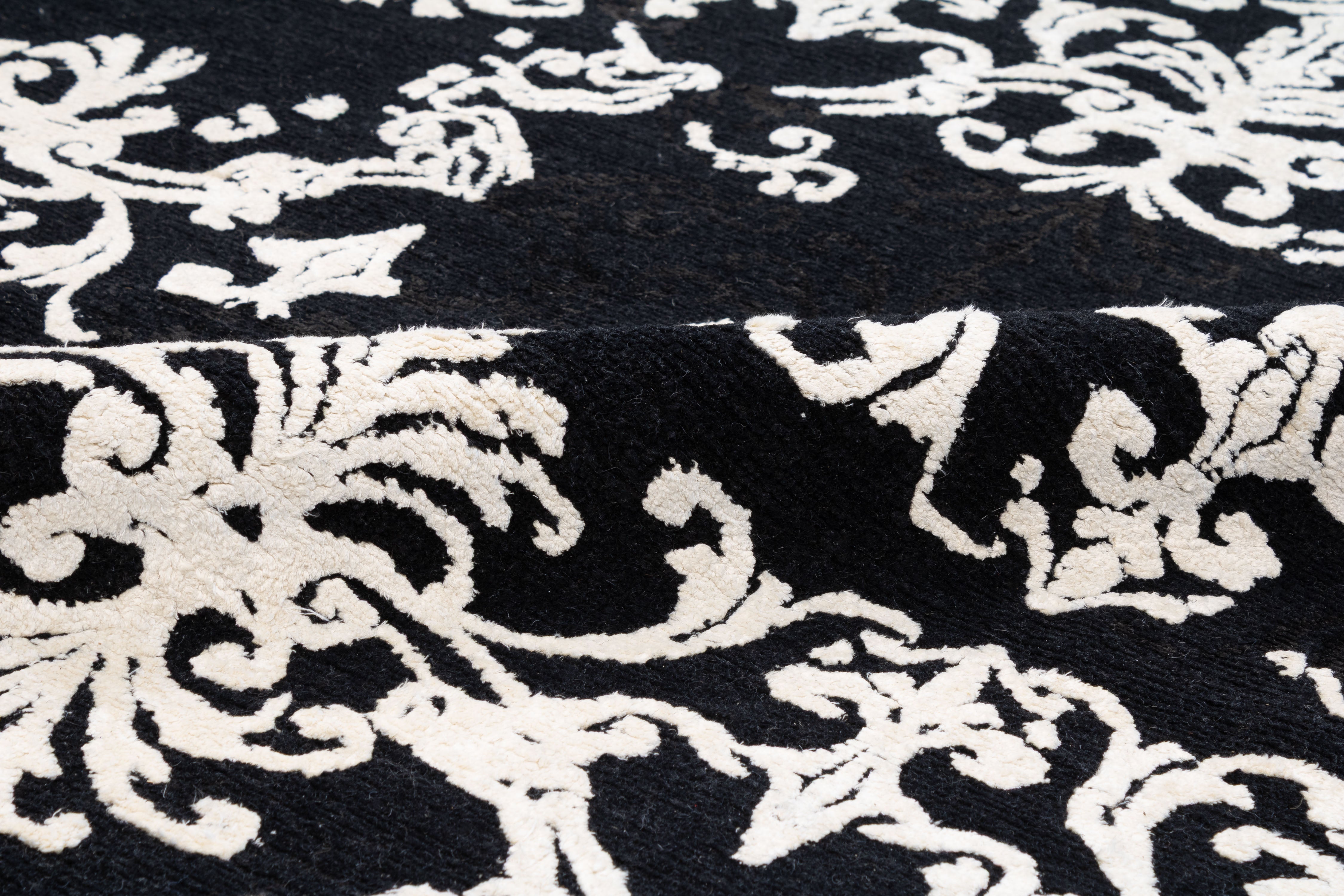 Abstract Damask 8' x 10'