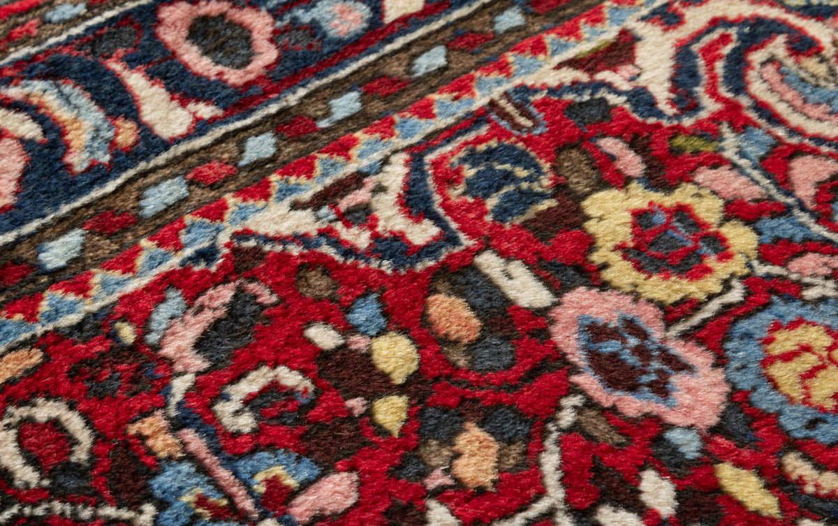 Persian Hamadan 3'5" x 5'5"