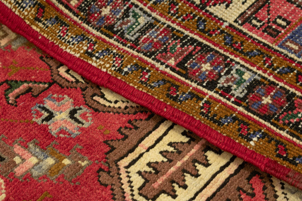 Persian Heriz 3'7" x 4'9"