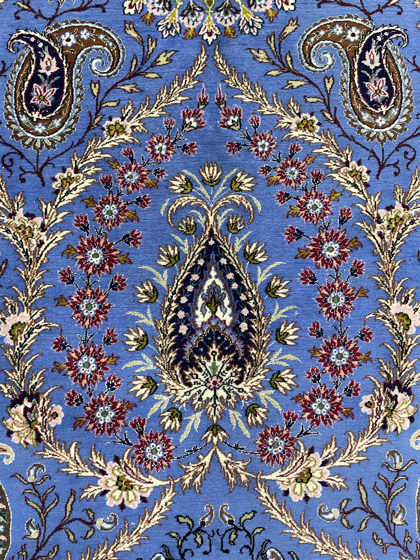Persian Isfahan 6'11" x 10'