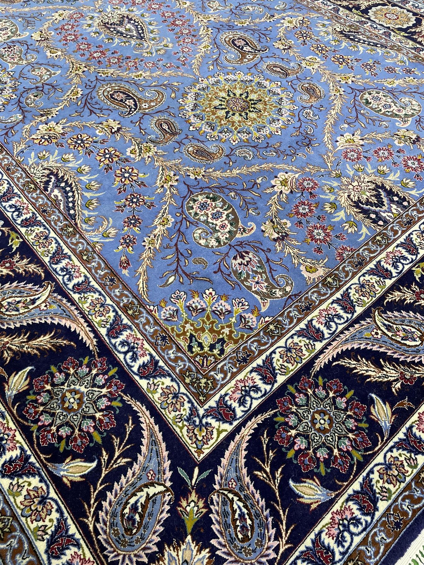 Persian Isfahan 6'11" x 10'