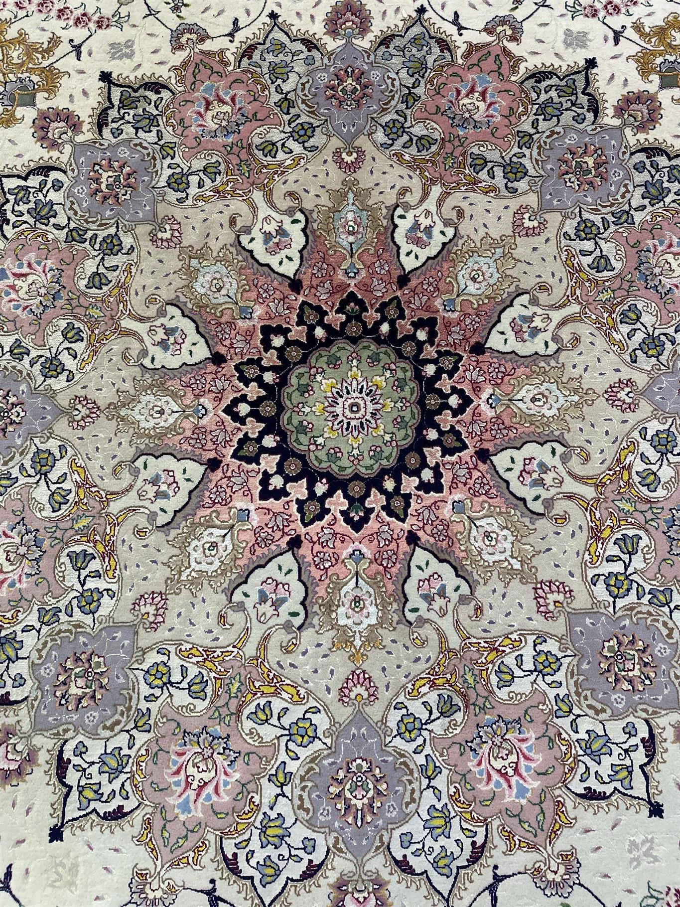 Persian Tabriz 9'8" x 14'