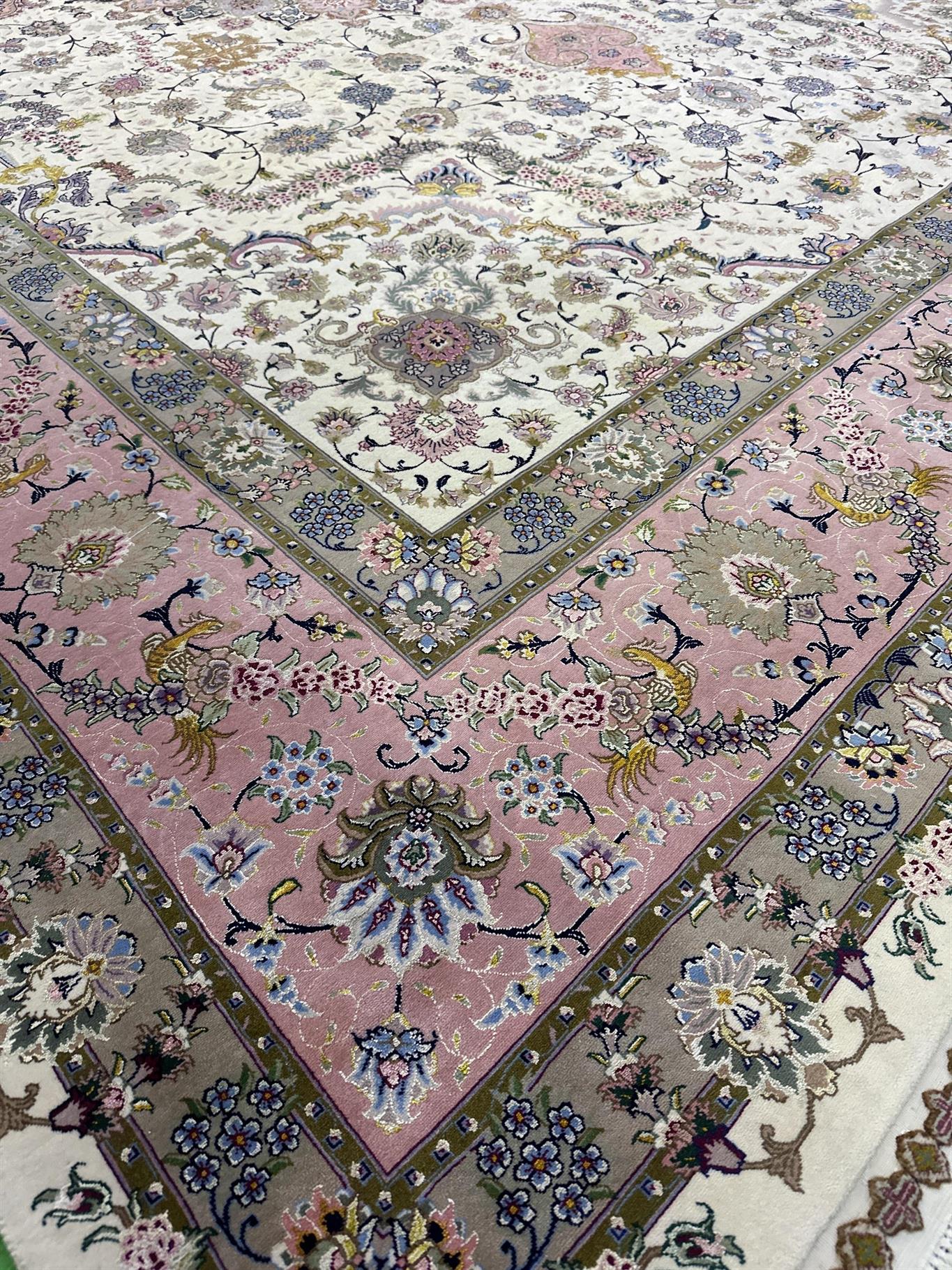Persian Tabriz 9'8" x 14'