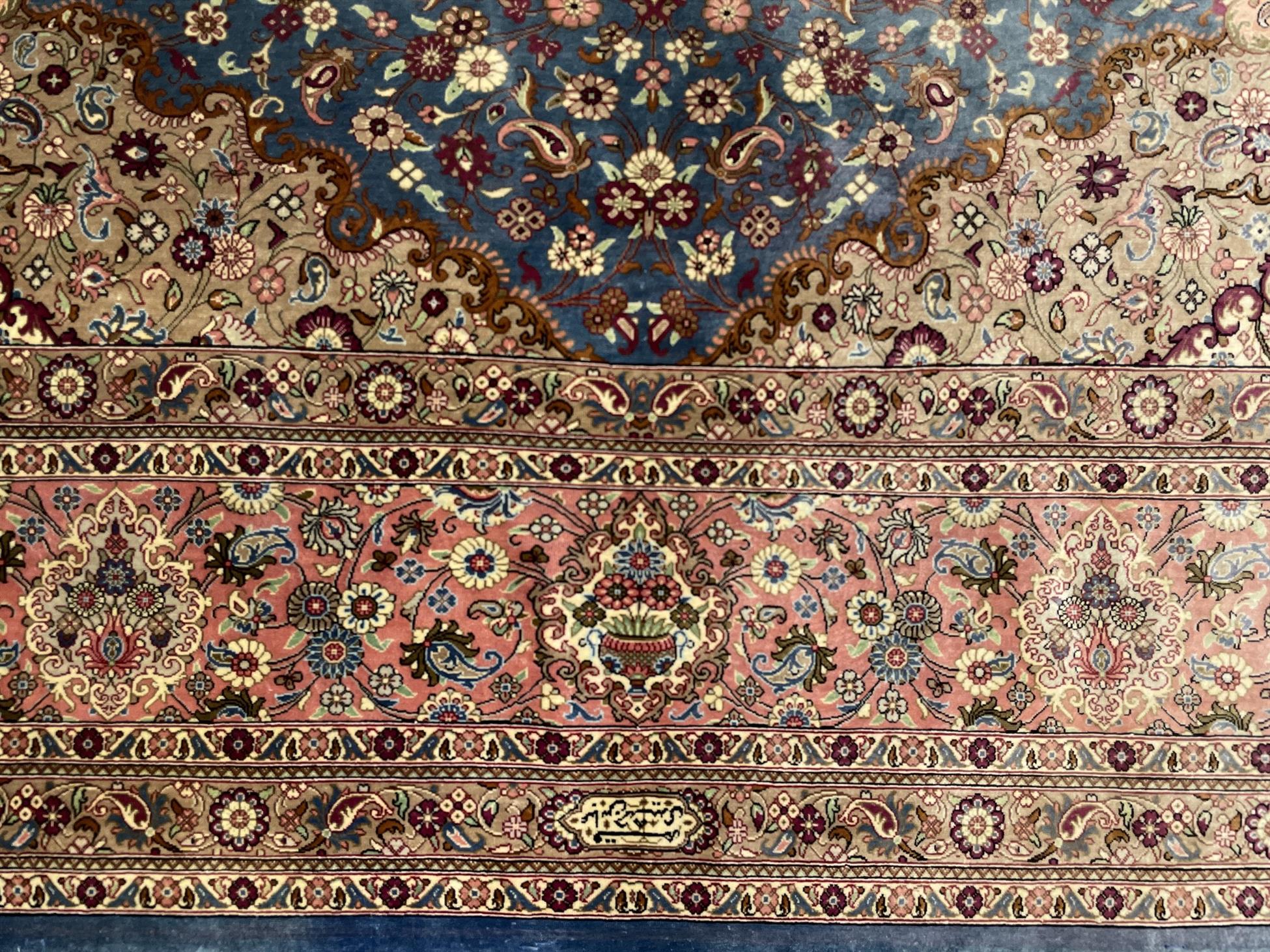 Persian Qum 6'4" x 9'9"