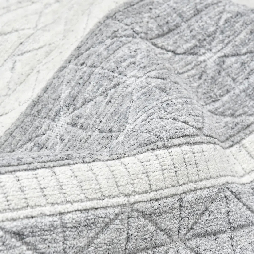 Indo Modern 8'1" x 10'1"