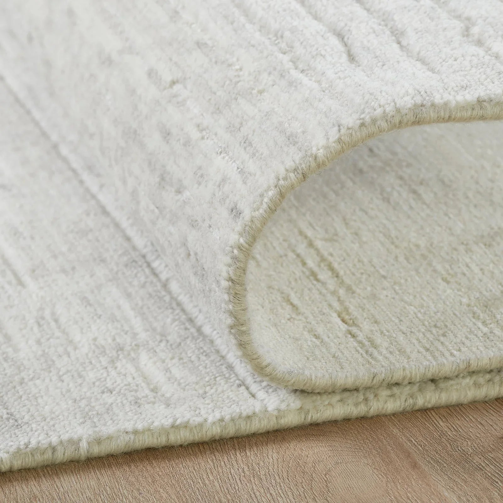 Theia Platinum rug