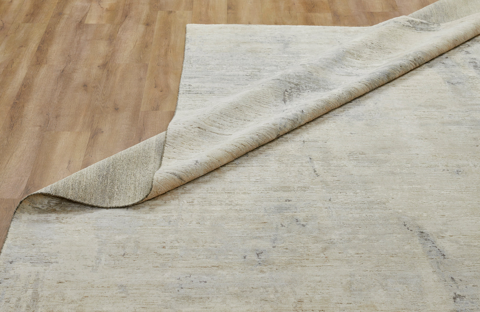 Weathered Silk