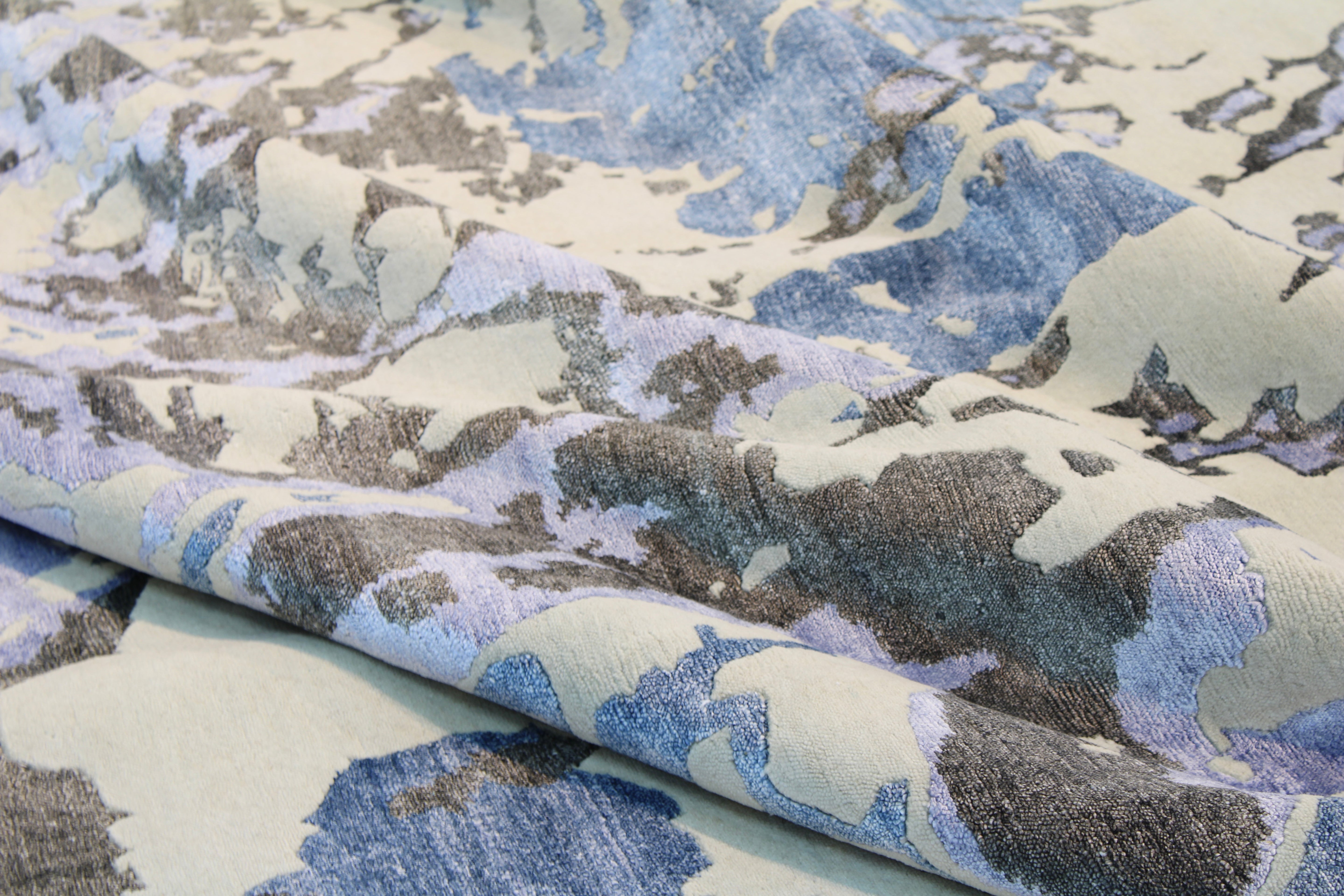 Indo Modern 8'2" x 10'