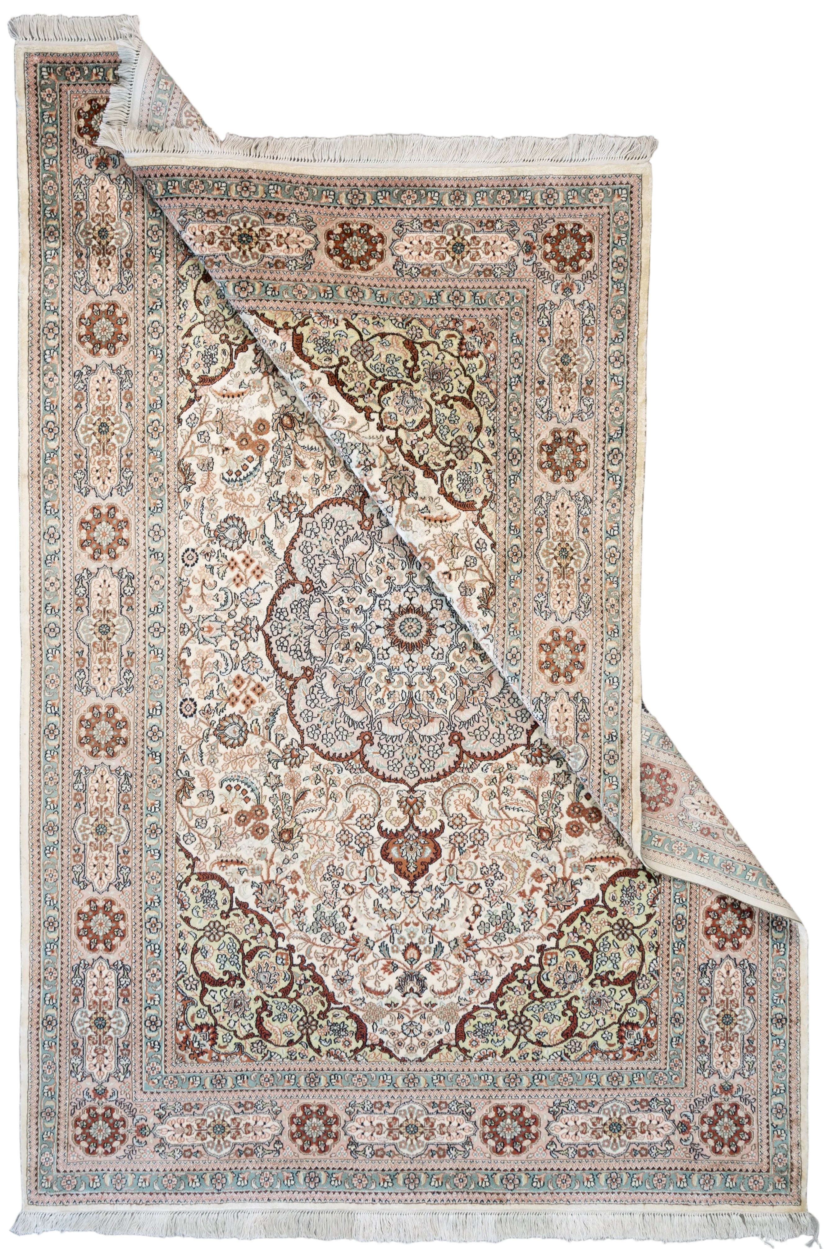 Fine China Silk 4'1" 6'