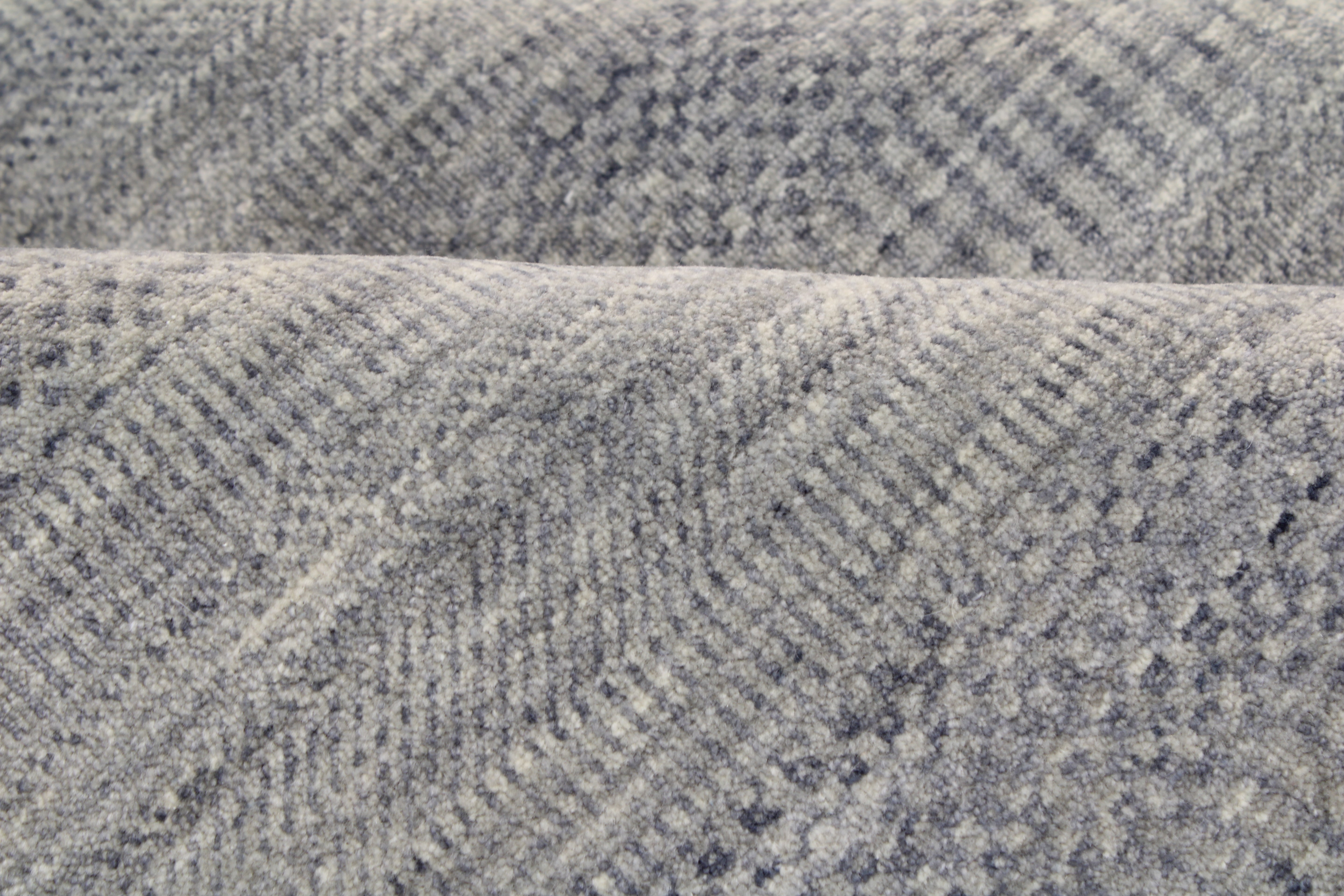 Indo Modern 8'1" x 10'1"