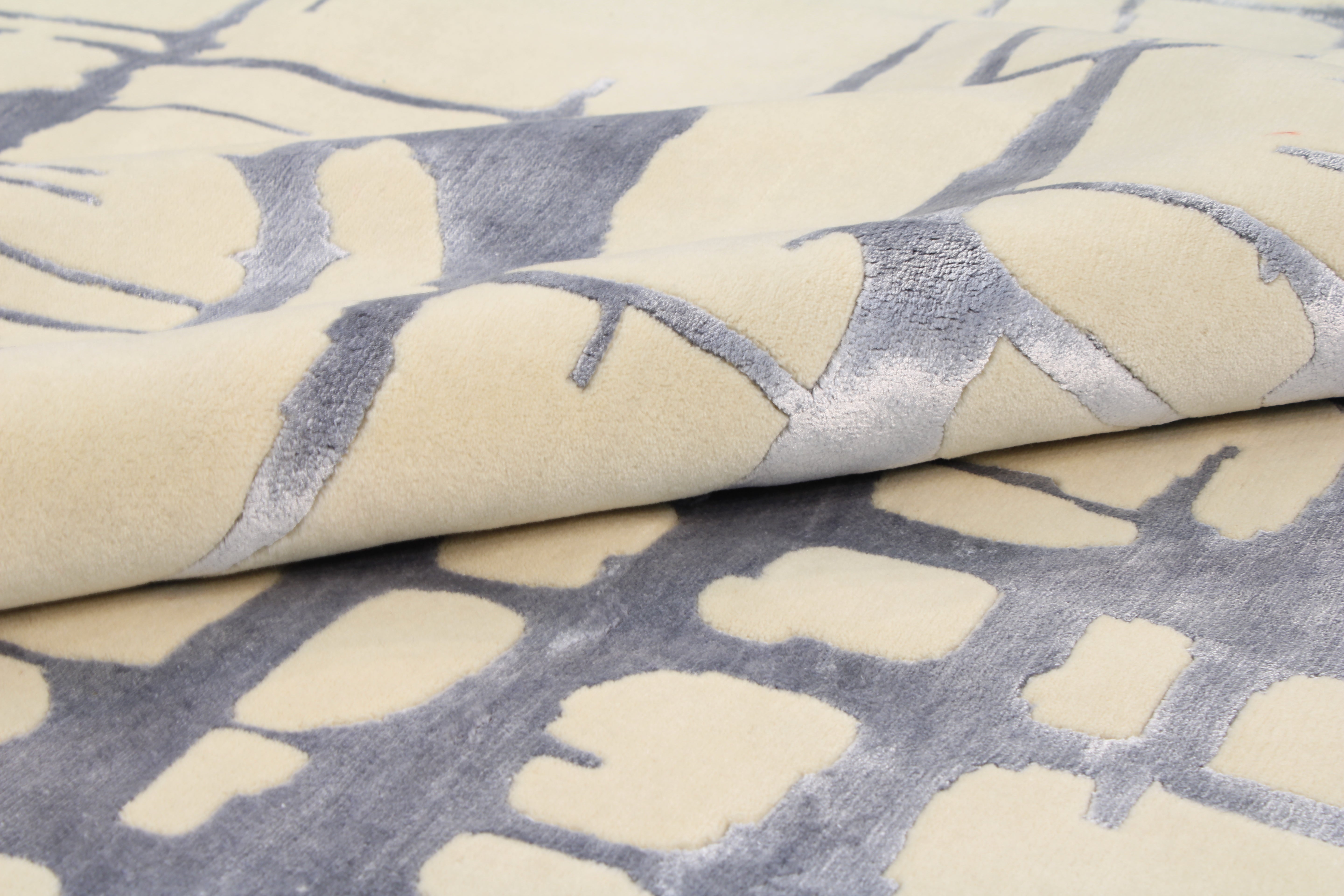 Indo Modern 8'4" x 10'3"