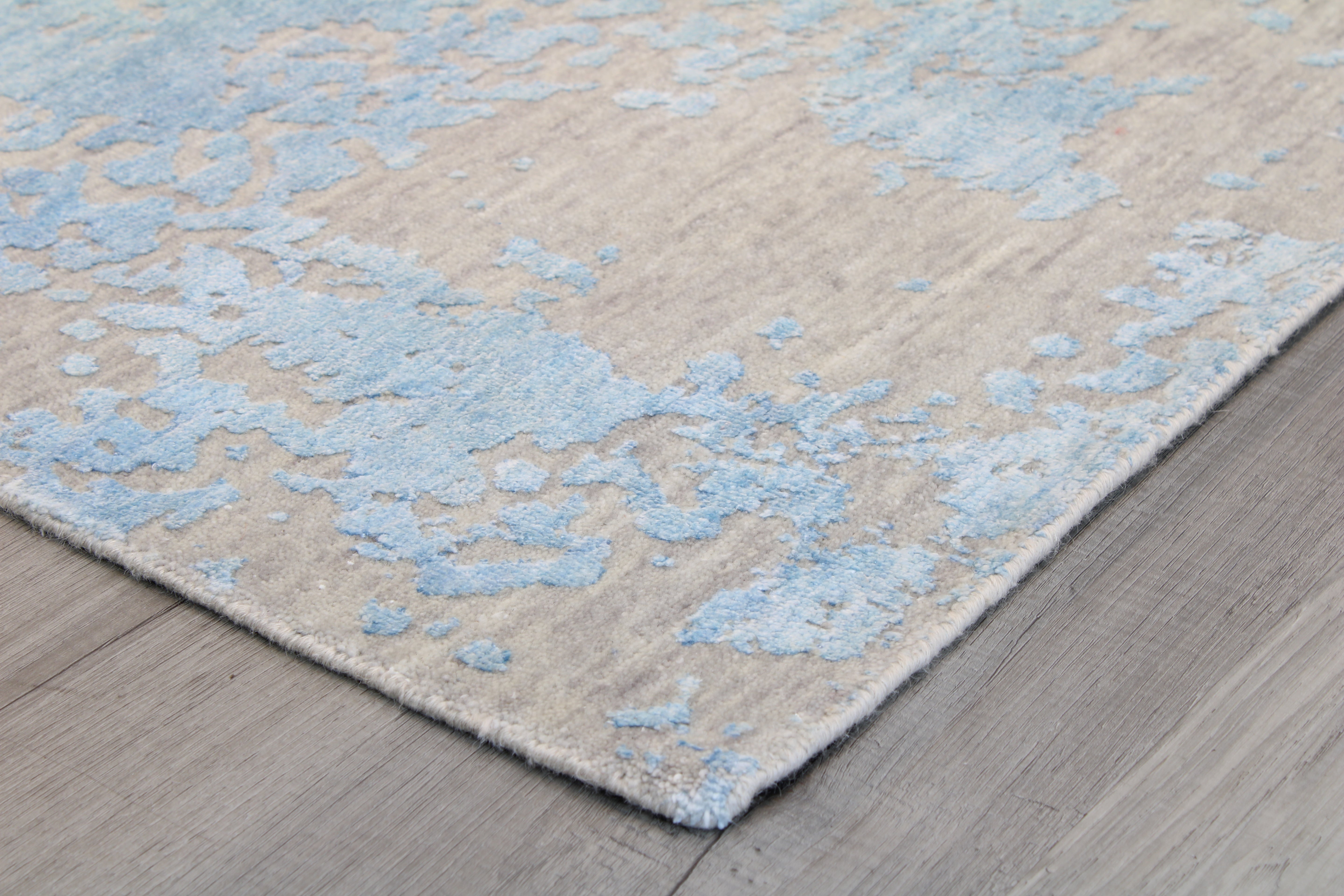 Indo Modern 8'1" x 10'1"