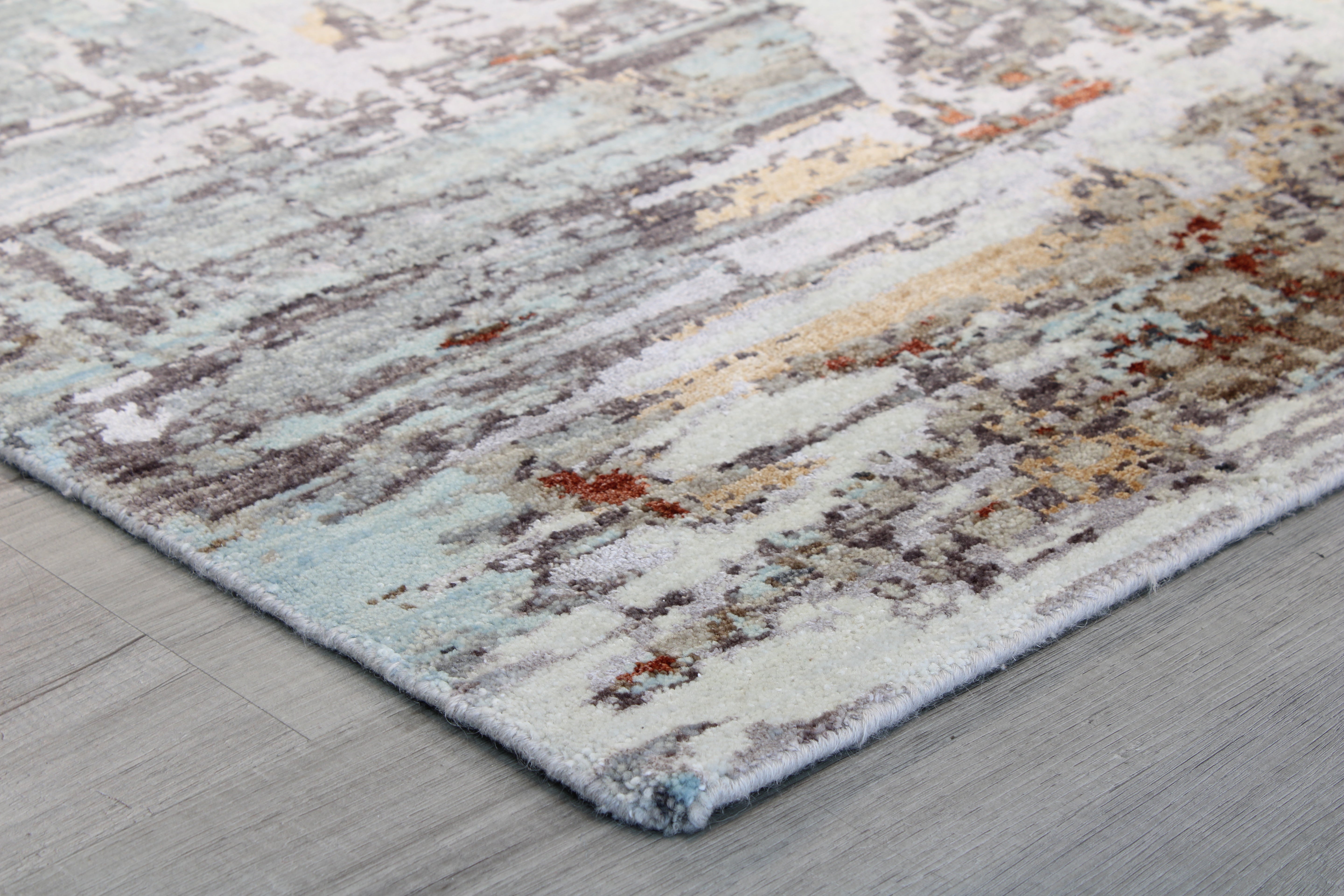 Indo Modern 8'1" x 102"