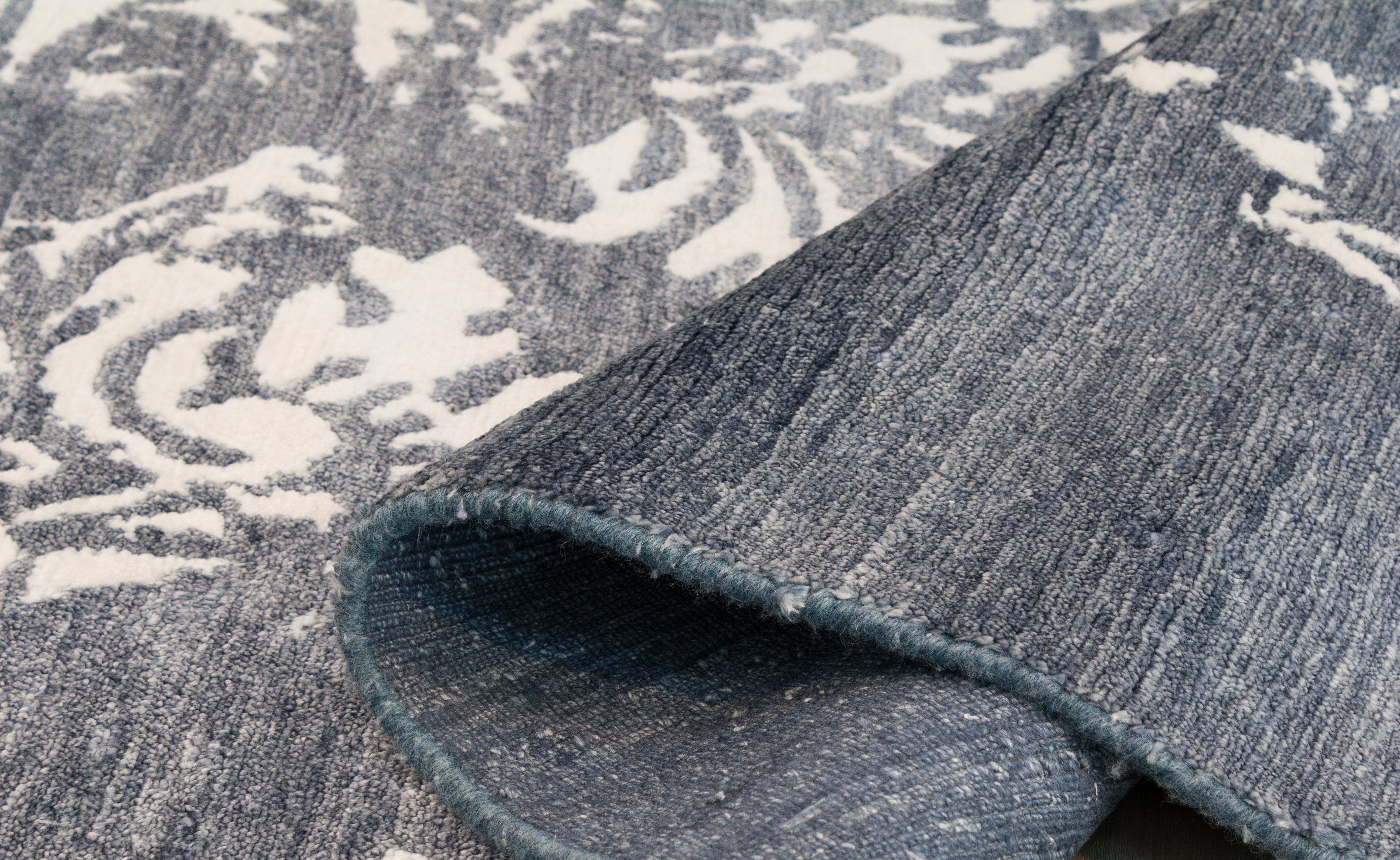 Indo Modern 9'1" x 12'1"