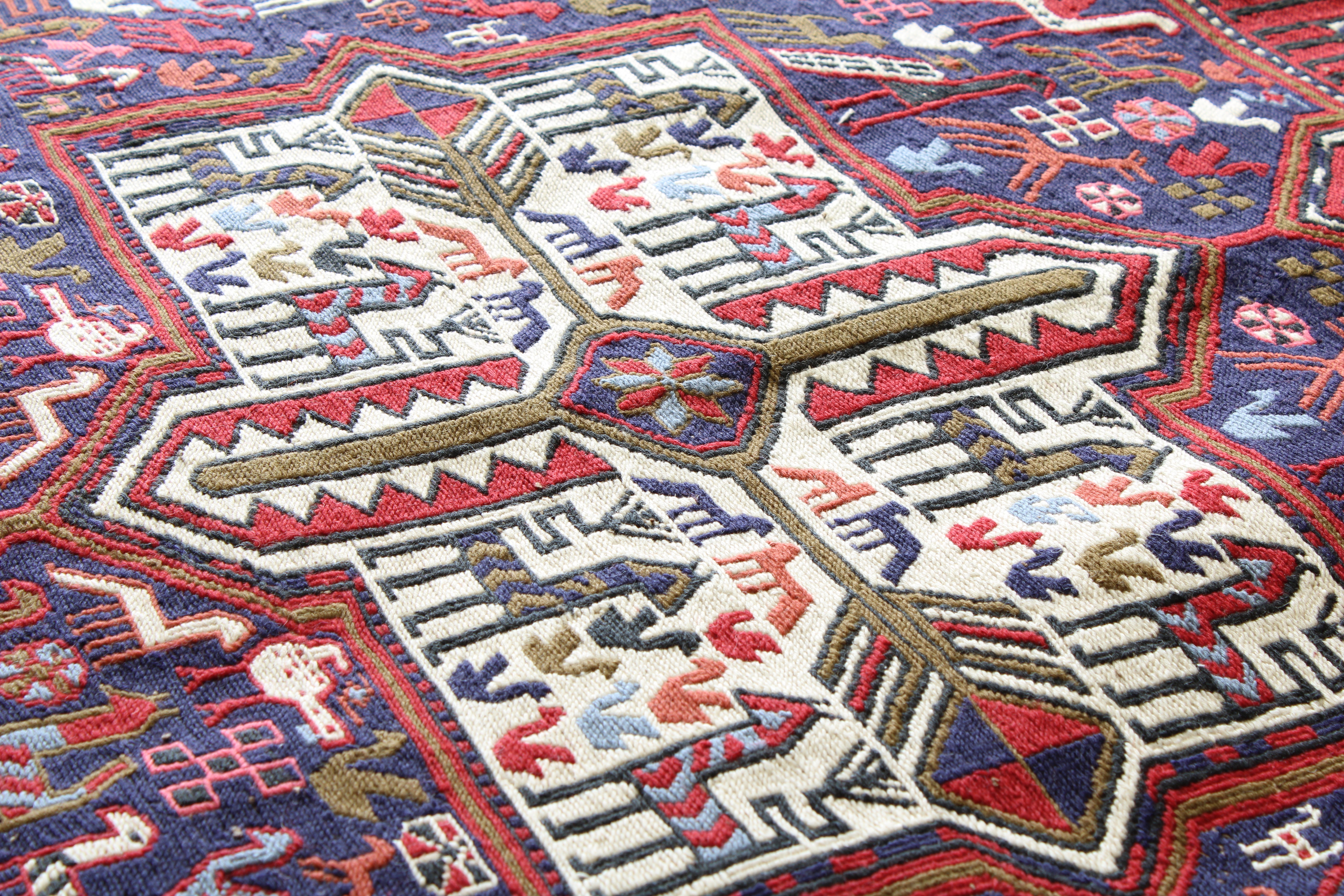Soumak 4'2" x 6'7"