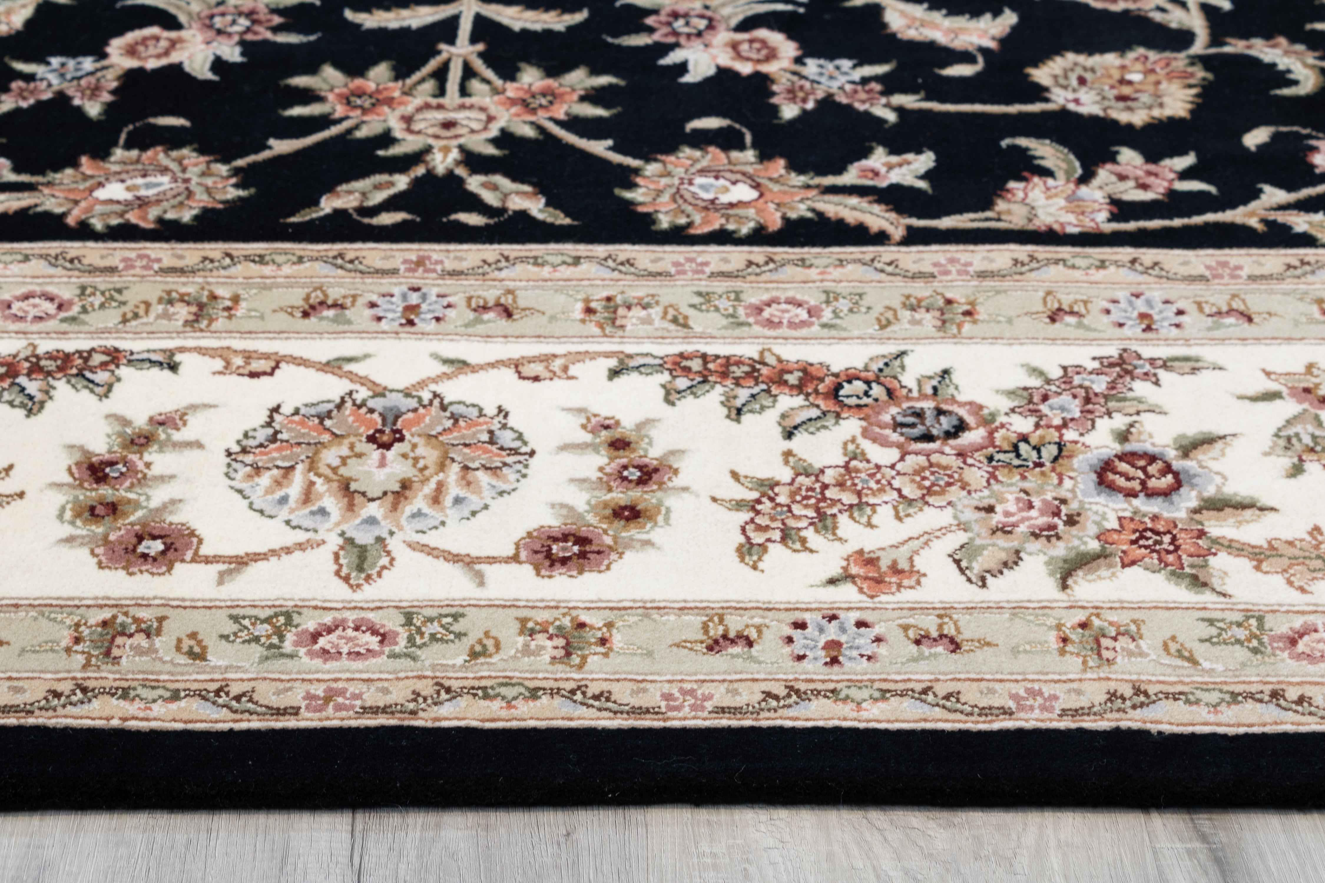 Sino Tabriz 8'9" x 11'9"