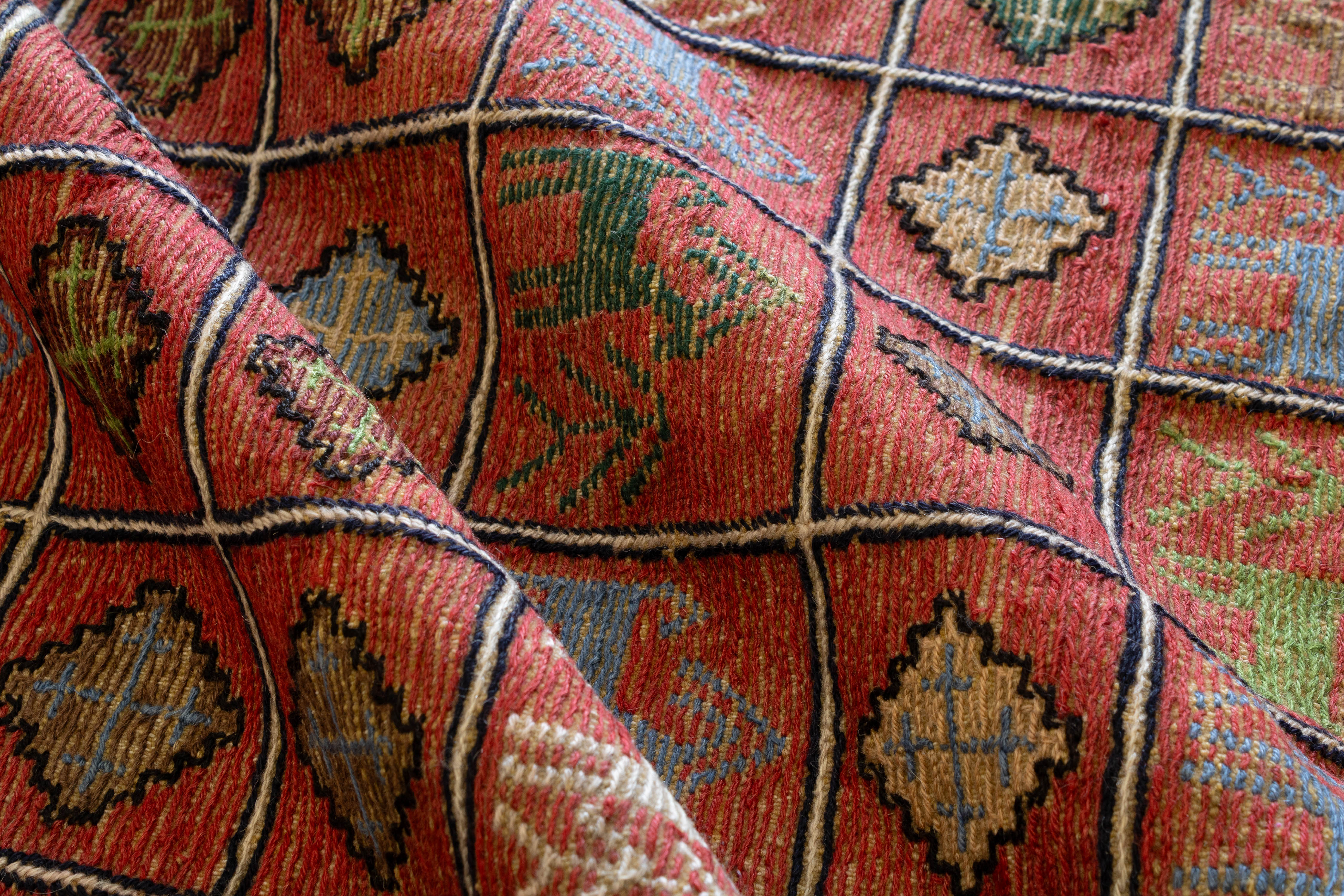 Persian Soumak 3'4" x 4'9"