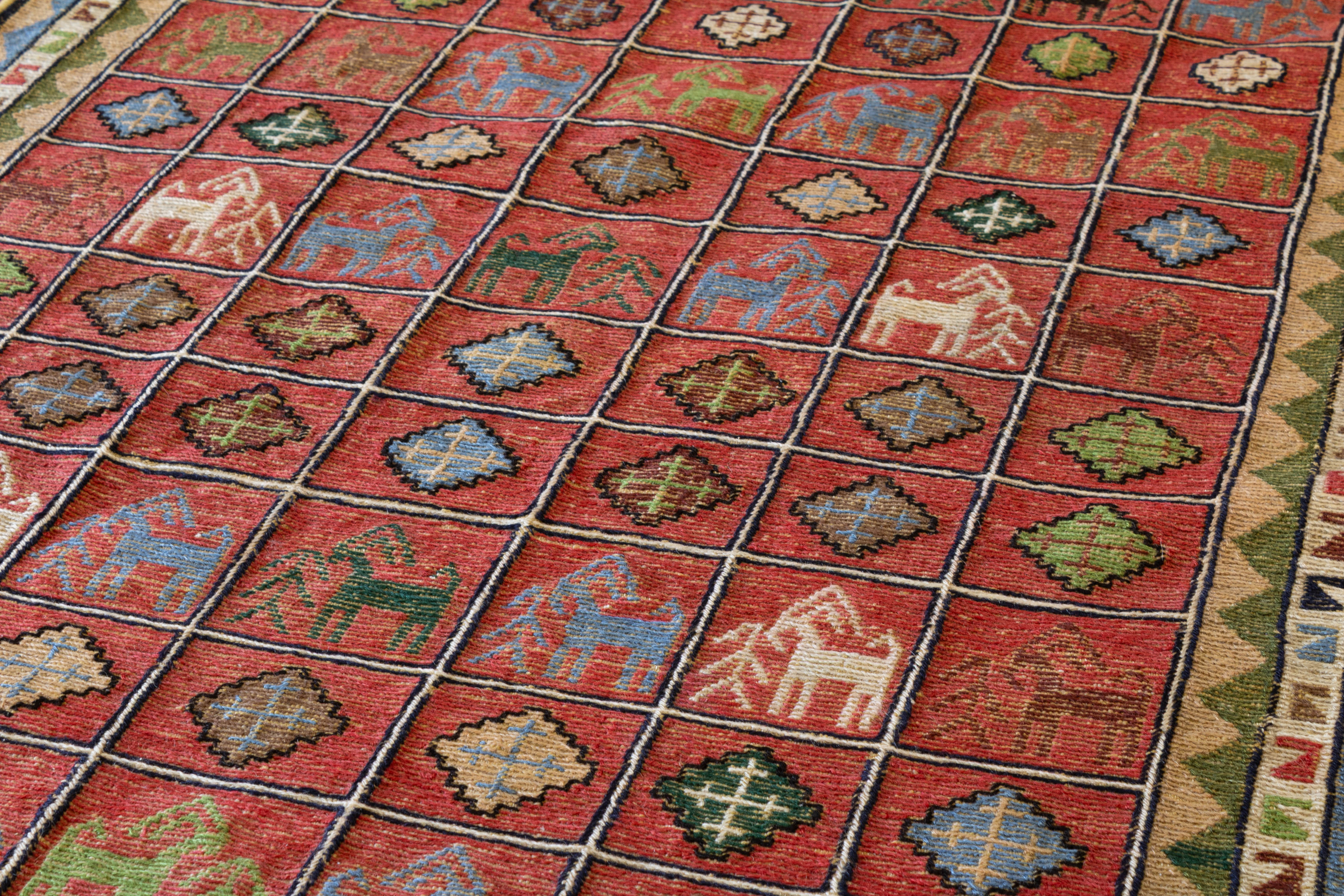 Persian Soumak 3'4" x 4'9"