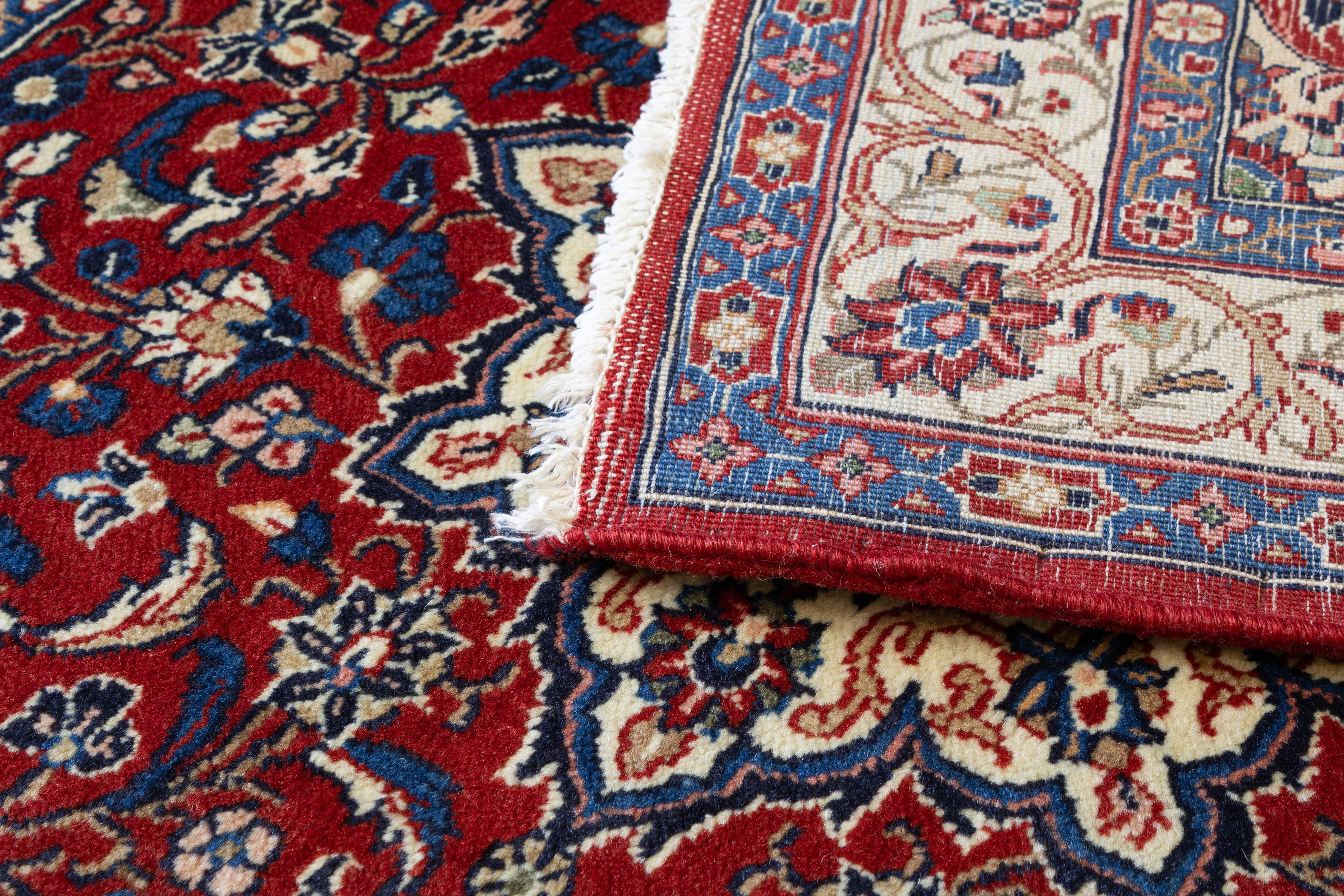 Persian Sarouk 3'5" x 5'
