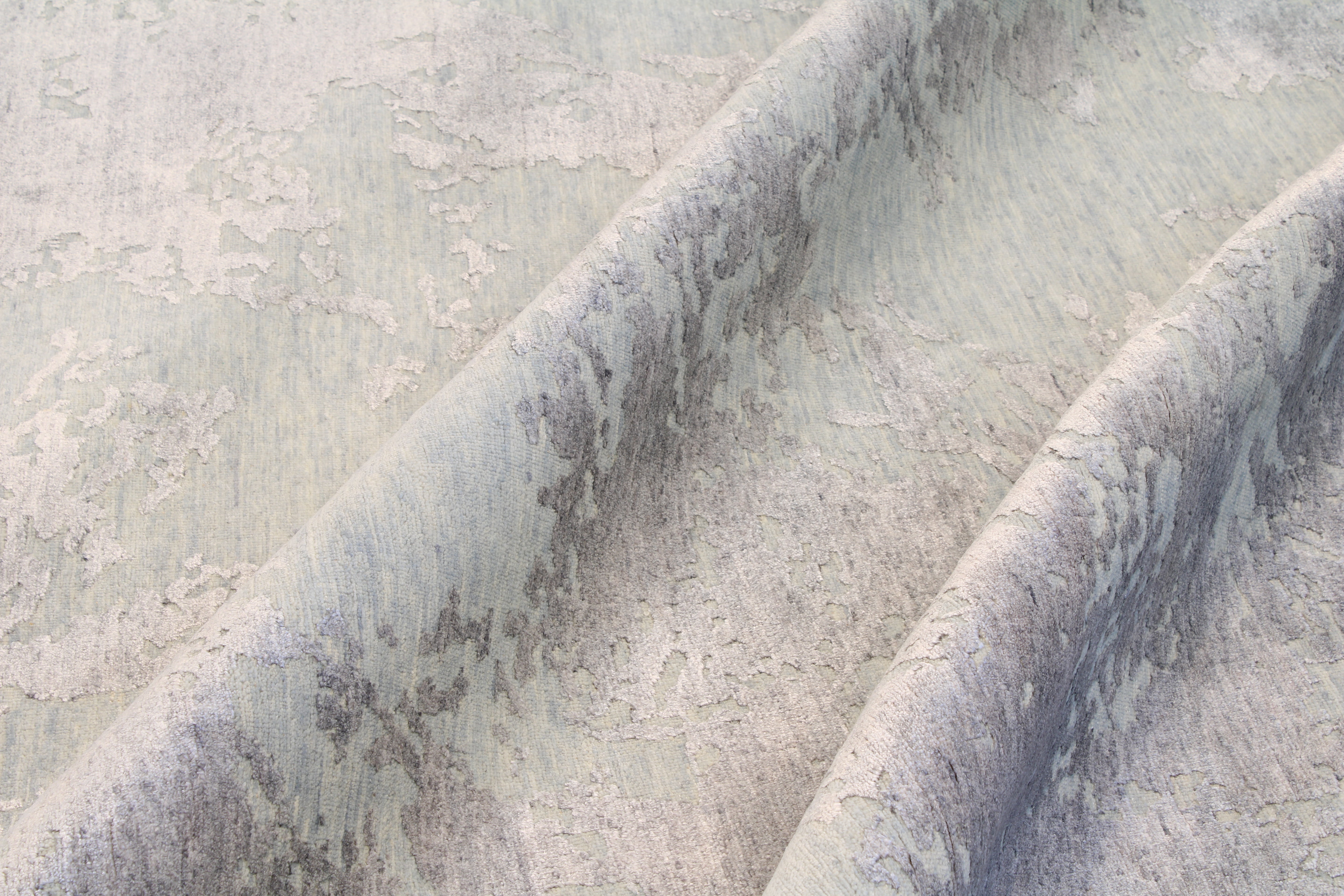 Indo Modern 7'10" x 10'1"