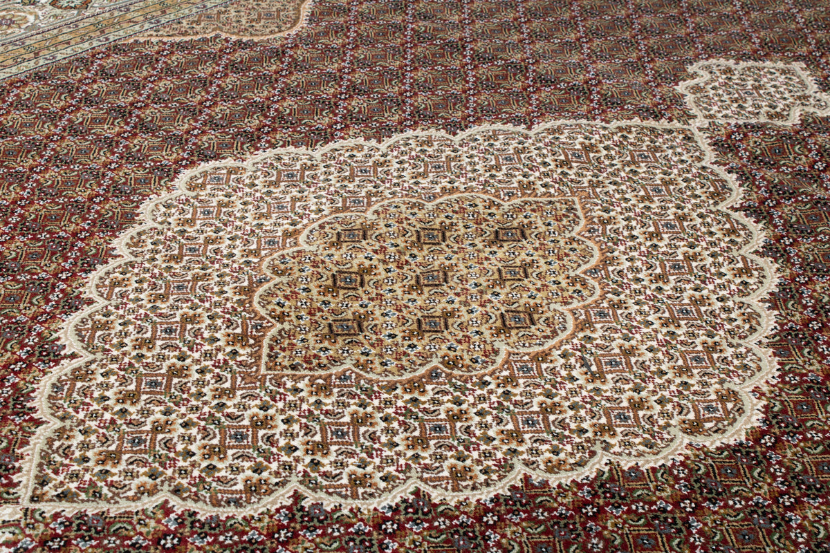 Indo Tabriz 8'9" x 12'