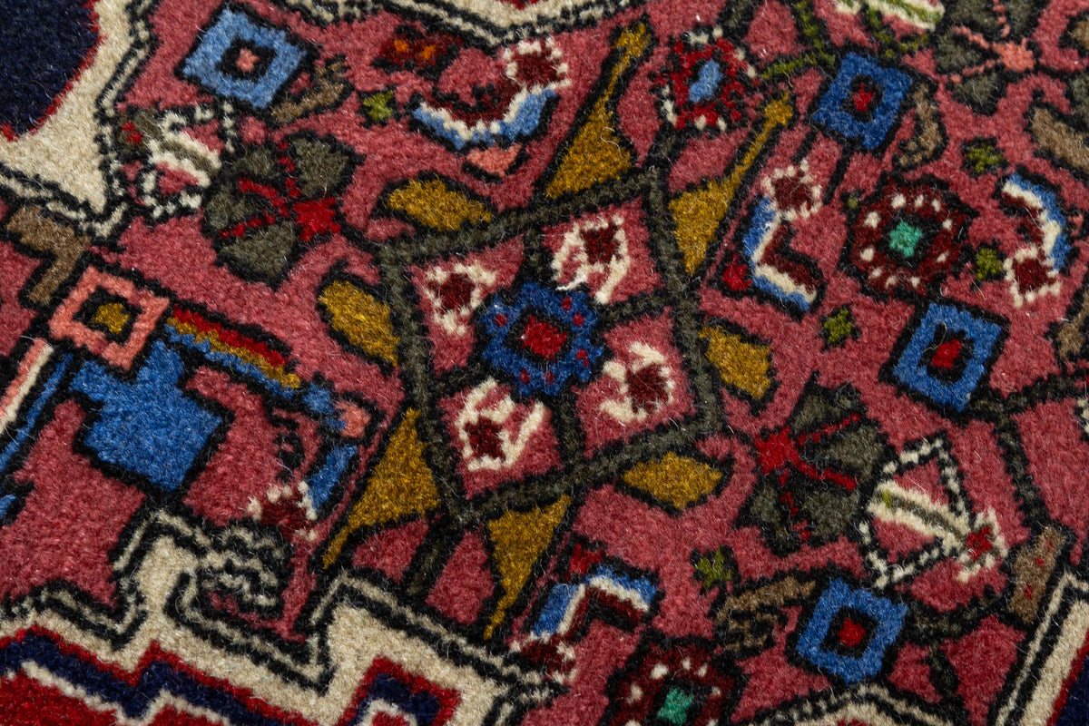 Kurdish 3'5" x 5'