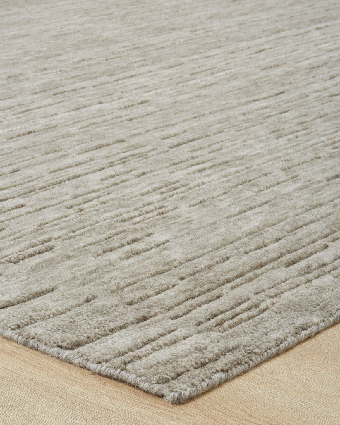 Theia Mist Gray rug