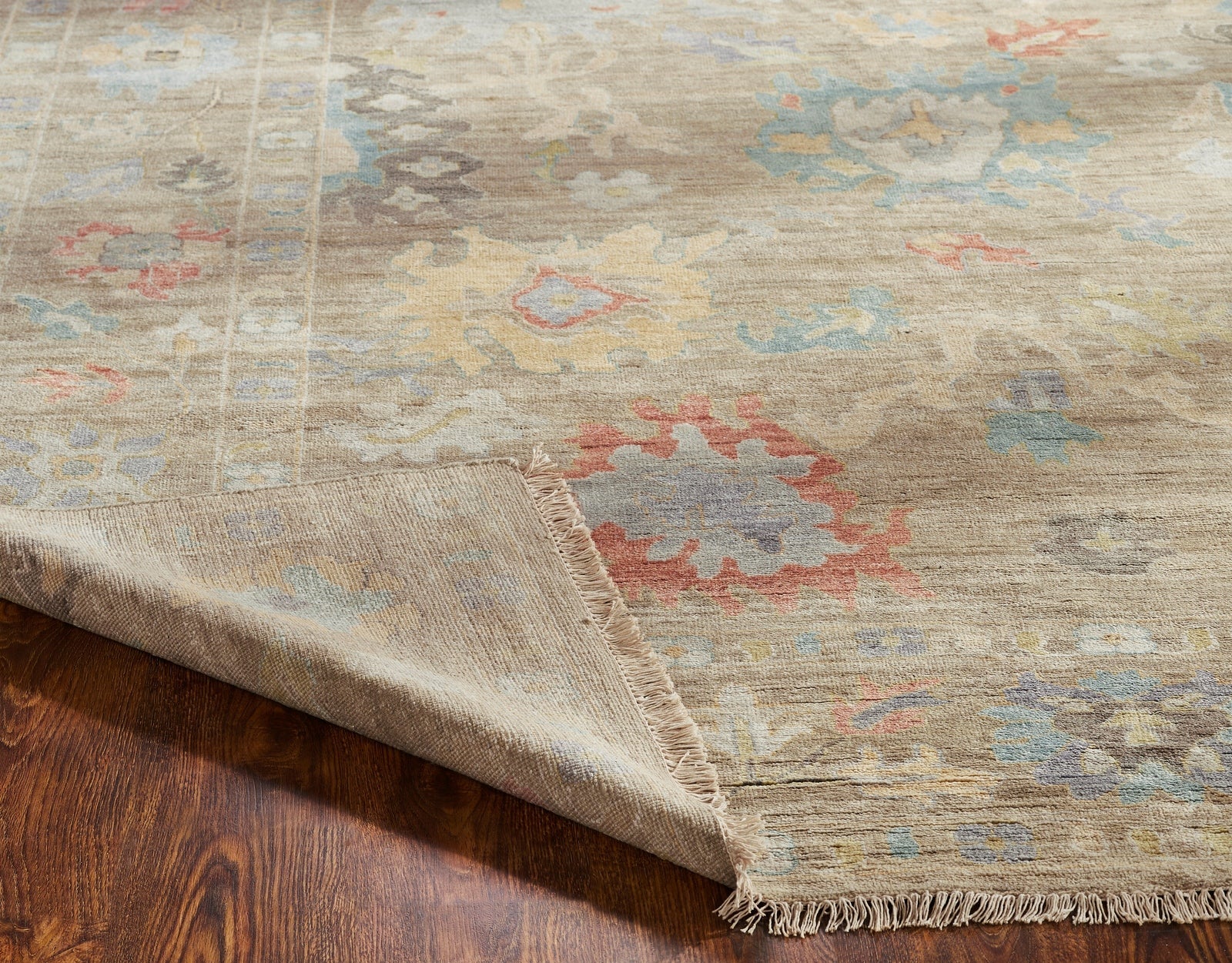 Atri┃Walnut