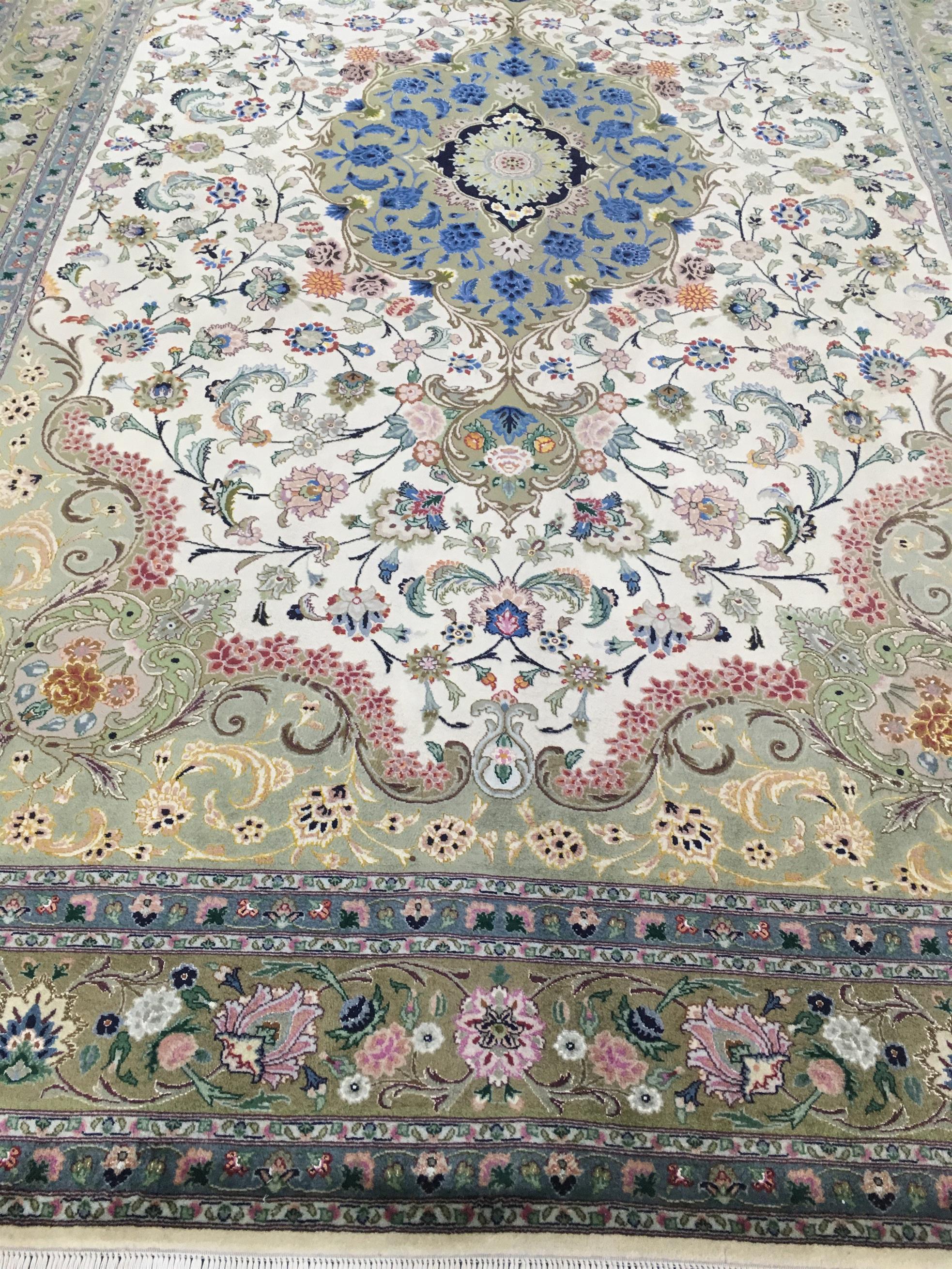 Persian Tabriz 6'8" x 10'