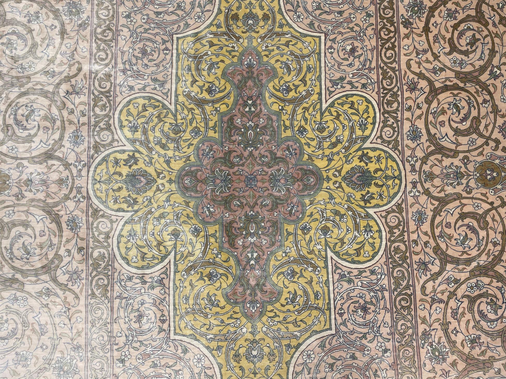 Persian Qum 6'6" x 9'10"