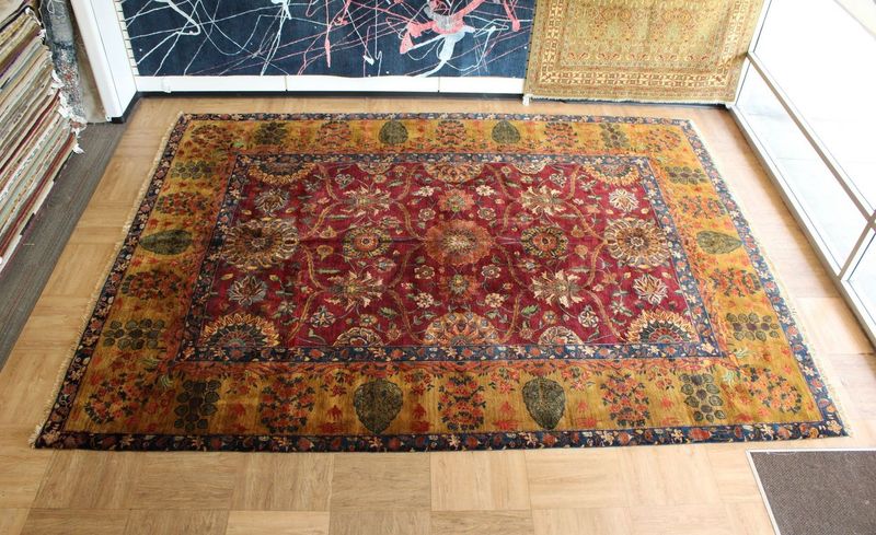India Hand Knotted Rug
