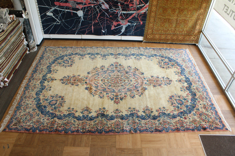 Persian Kerman Design Hand Knotted Rug
