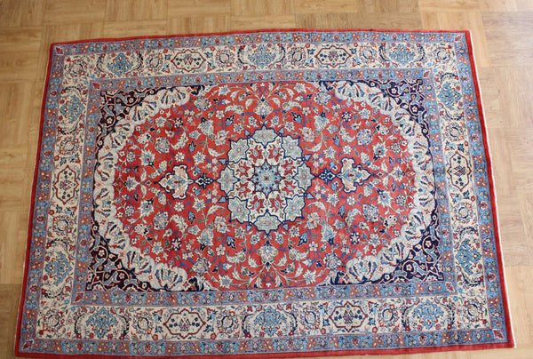 Persian Isfahan Hand Knotted Rug