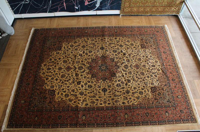 Pakistan Kashan Design Hand Knotted Rug